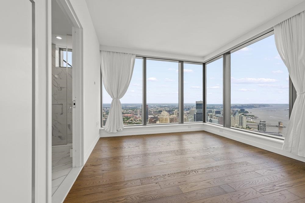 99 HUDSON ST Unit: 6300