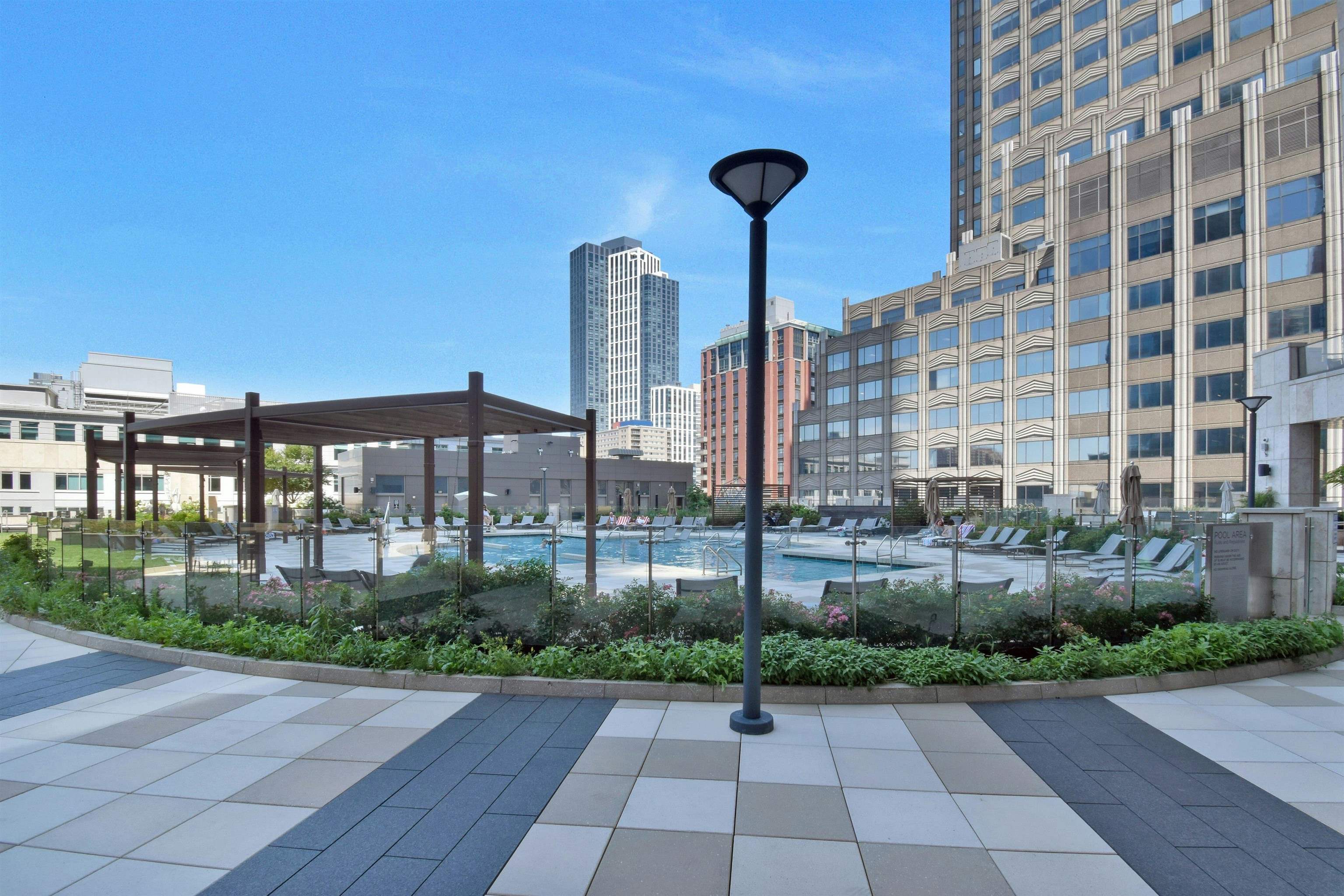 99 HUDSON ST Unit: 6512