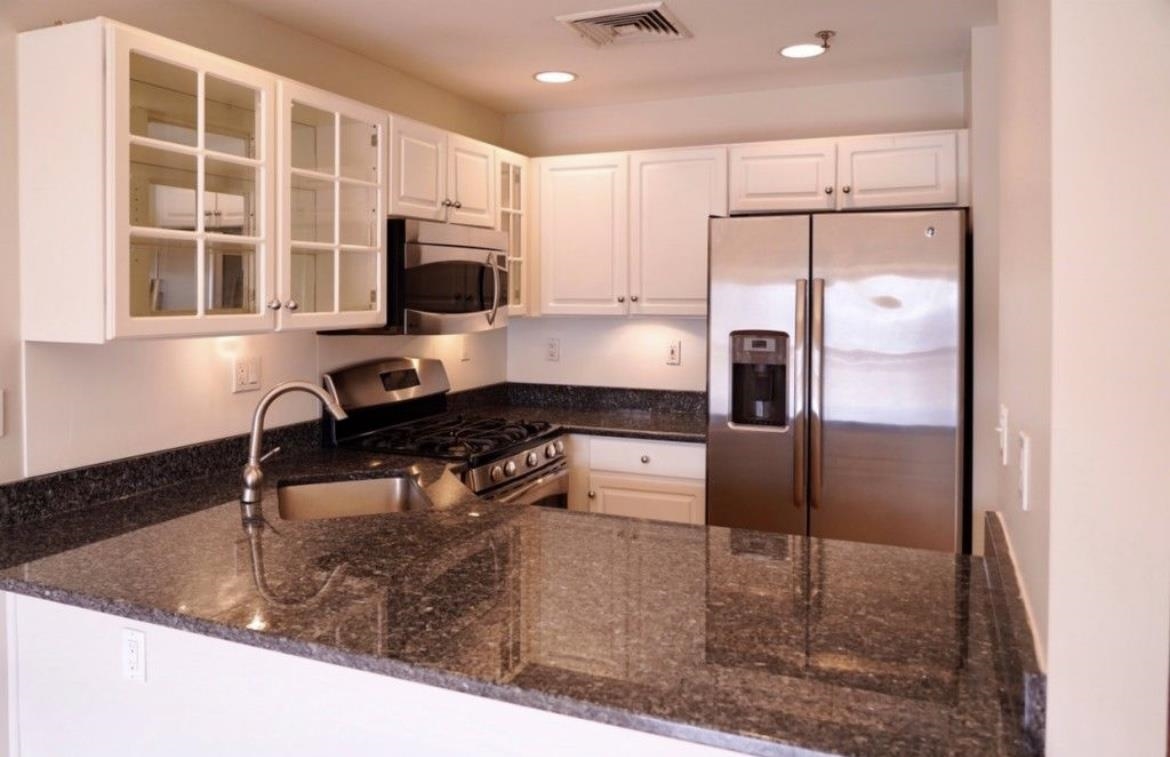 84 ADAMS ST Unit: 3C