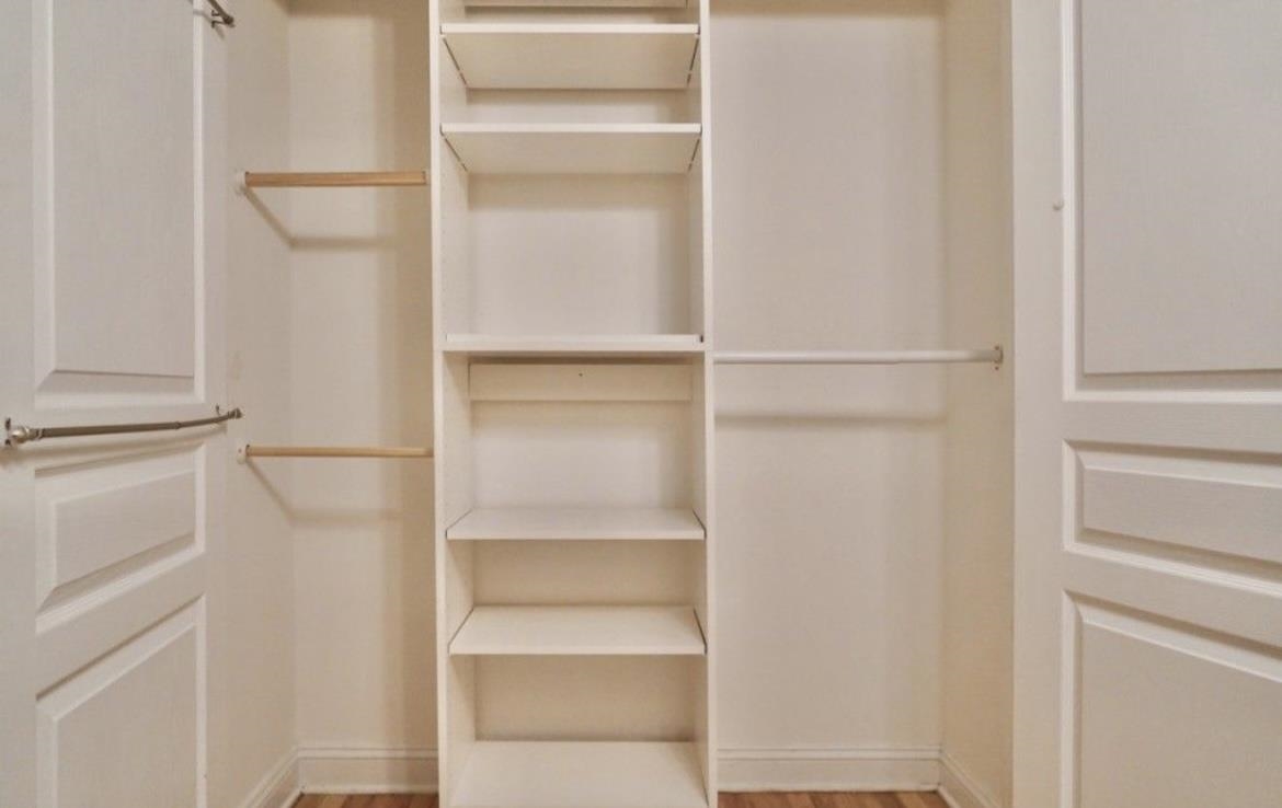 84 ADAMS ST Unit: 3C