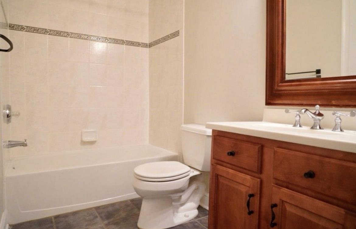 84 ADAMS ST Unit: 3C