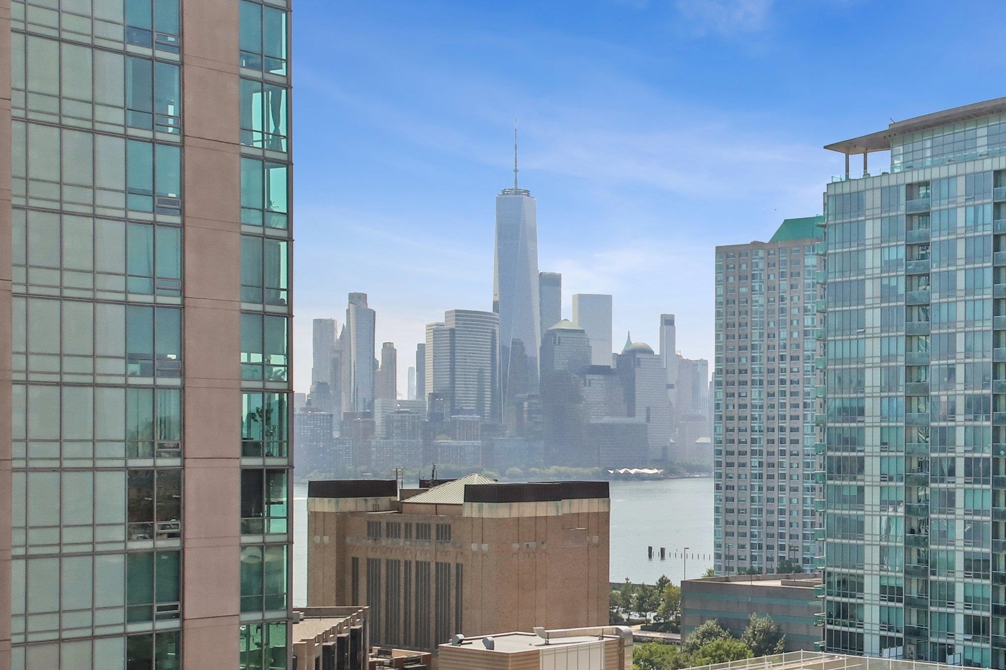 75 PARK LANE SOUTH Unit: 1409