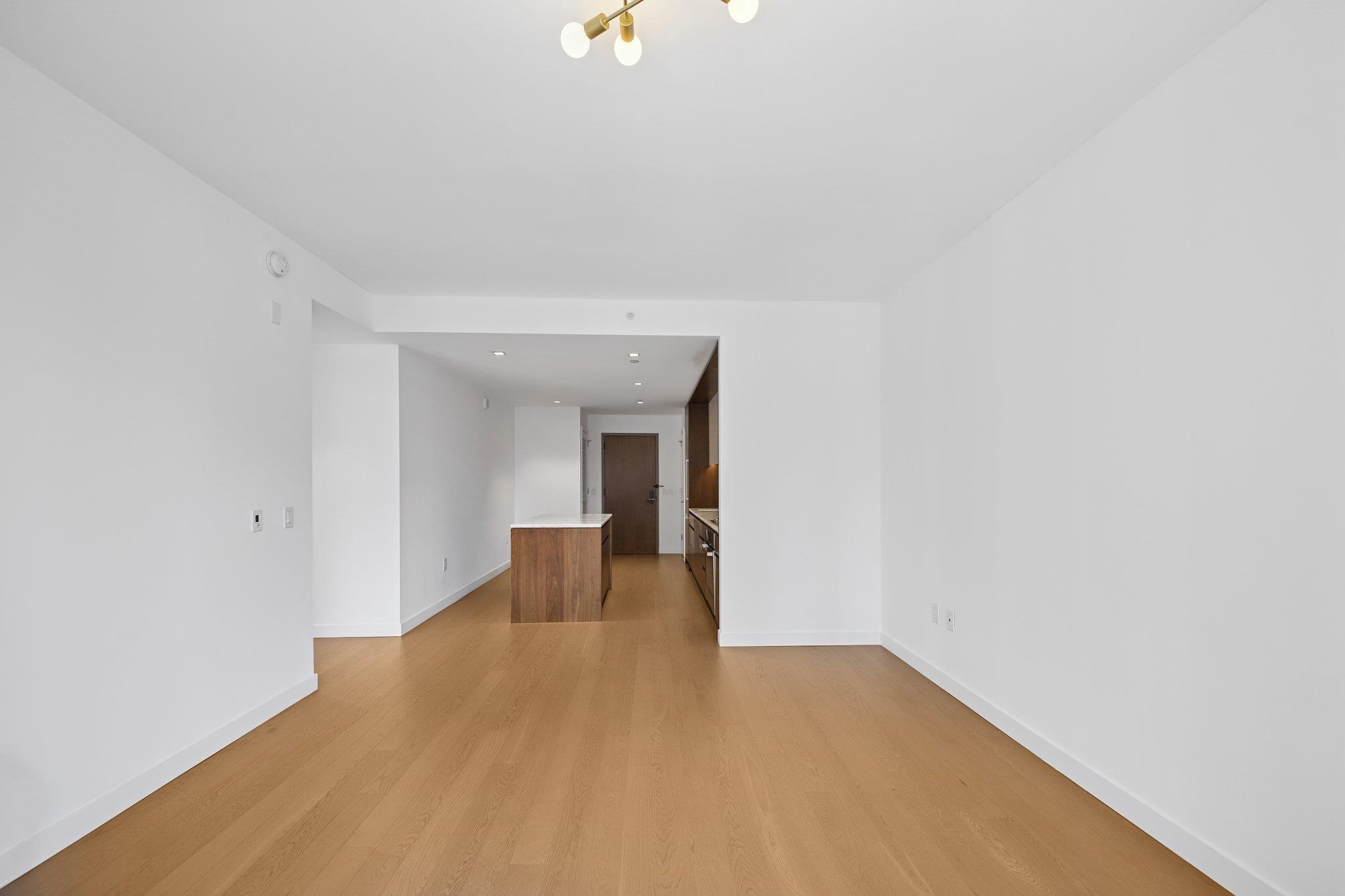 75 PARK LANE SOUTH Unit: 1409