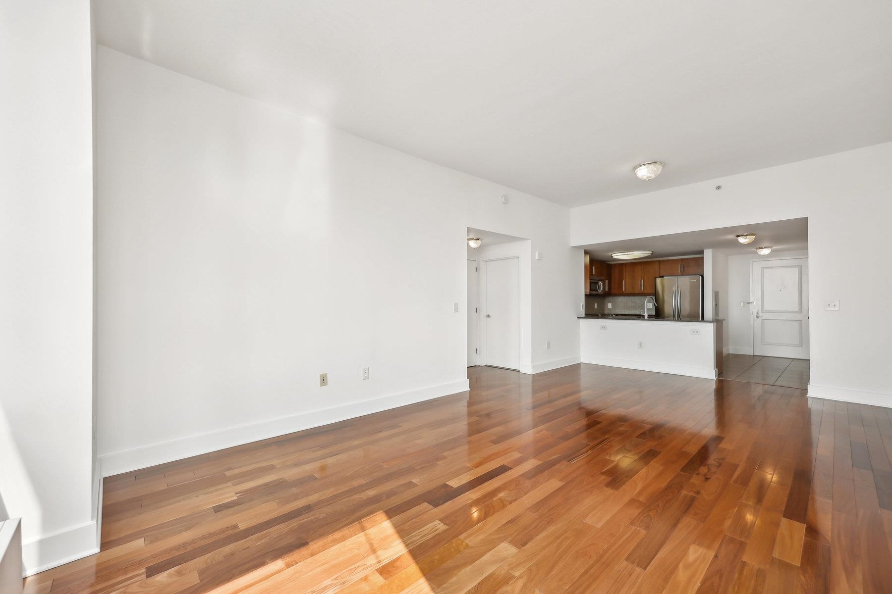 88 MORGAN ST Unit: 3406