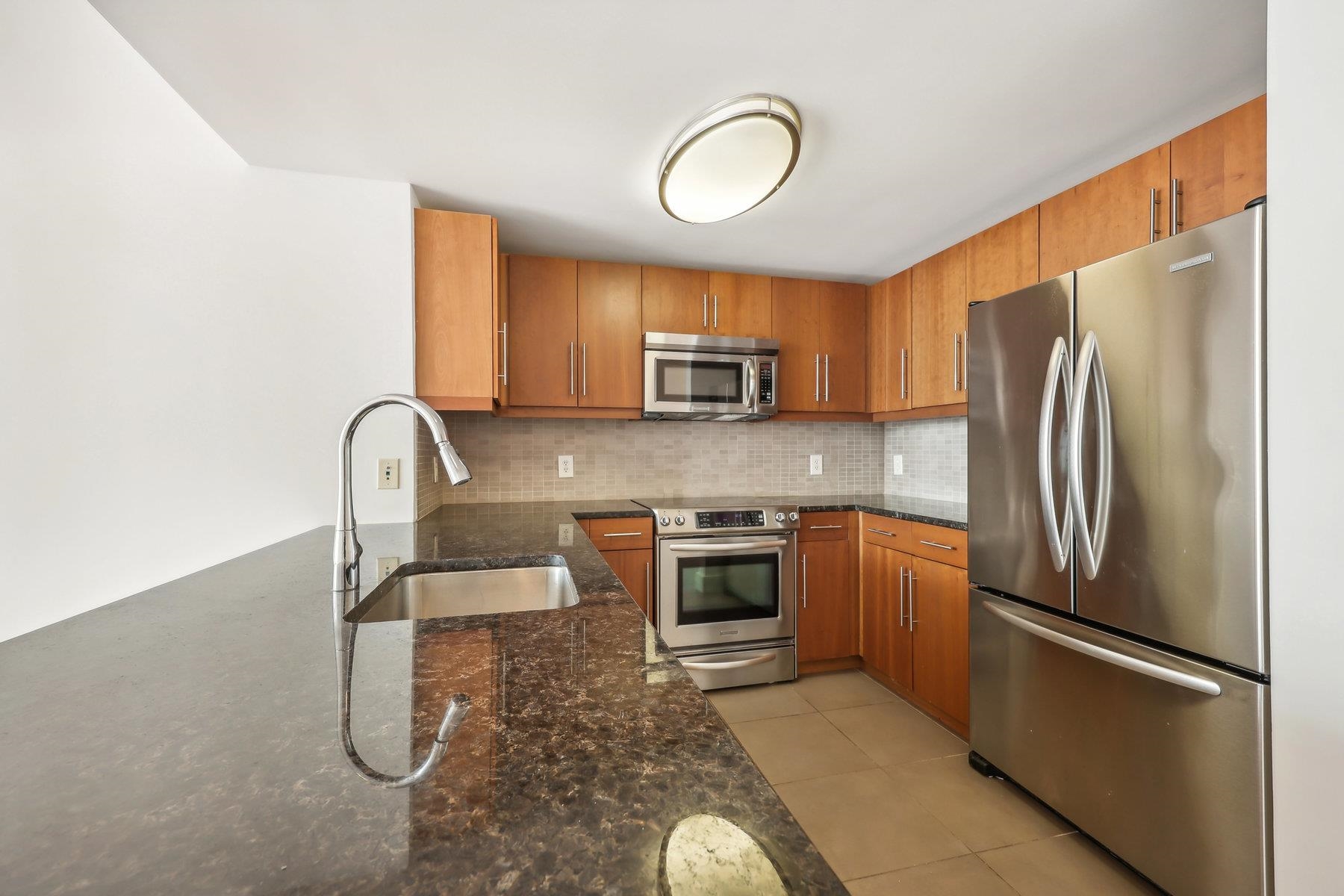 88 MORGAN ST Unit: 3406