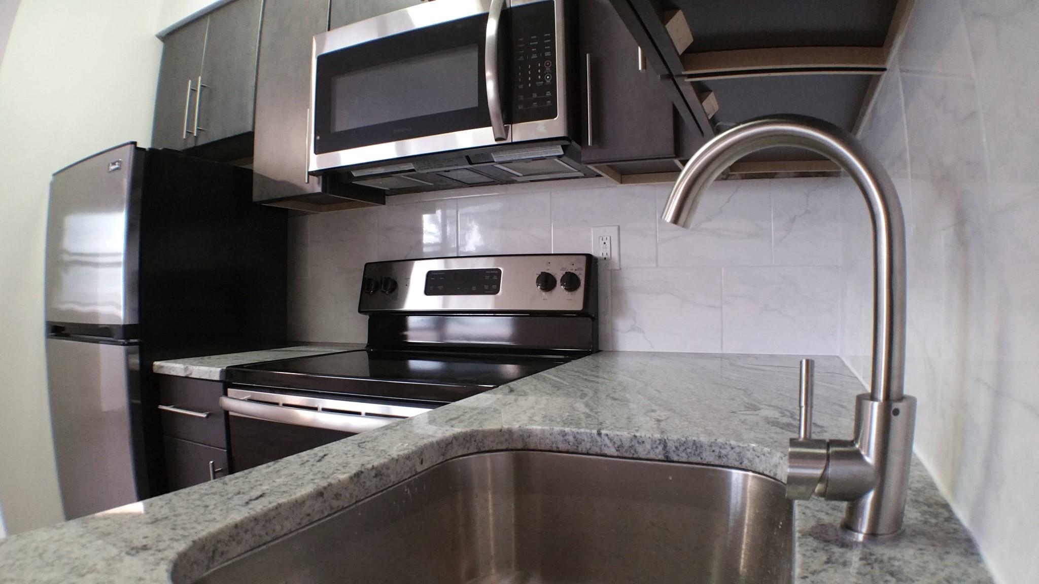 7020 POLK ST Unit: 5