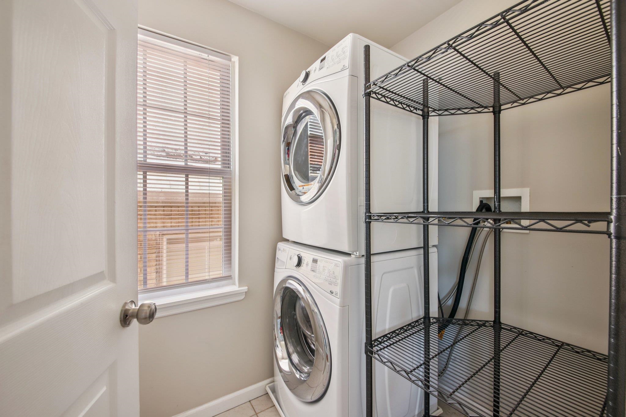 314 AVENUE B Unit: 2