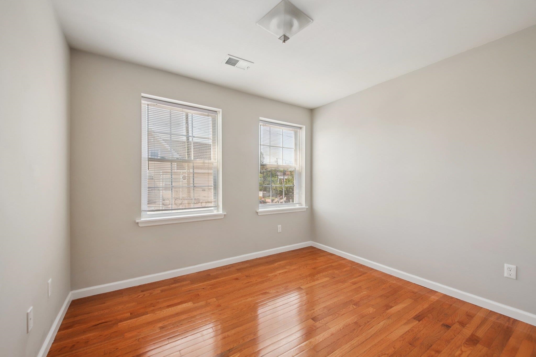 314 AVENUE B Unit: 2