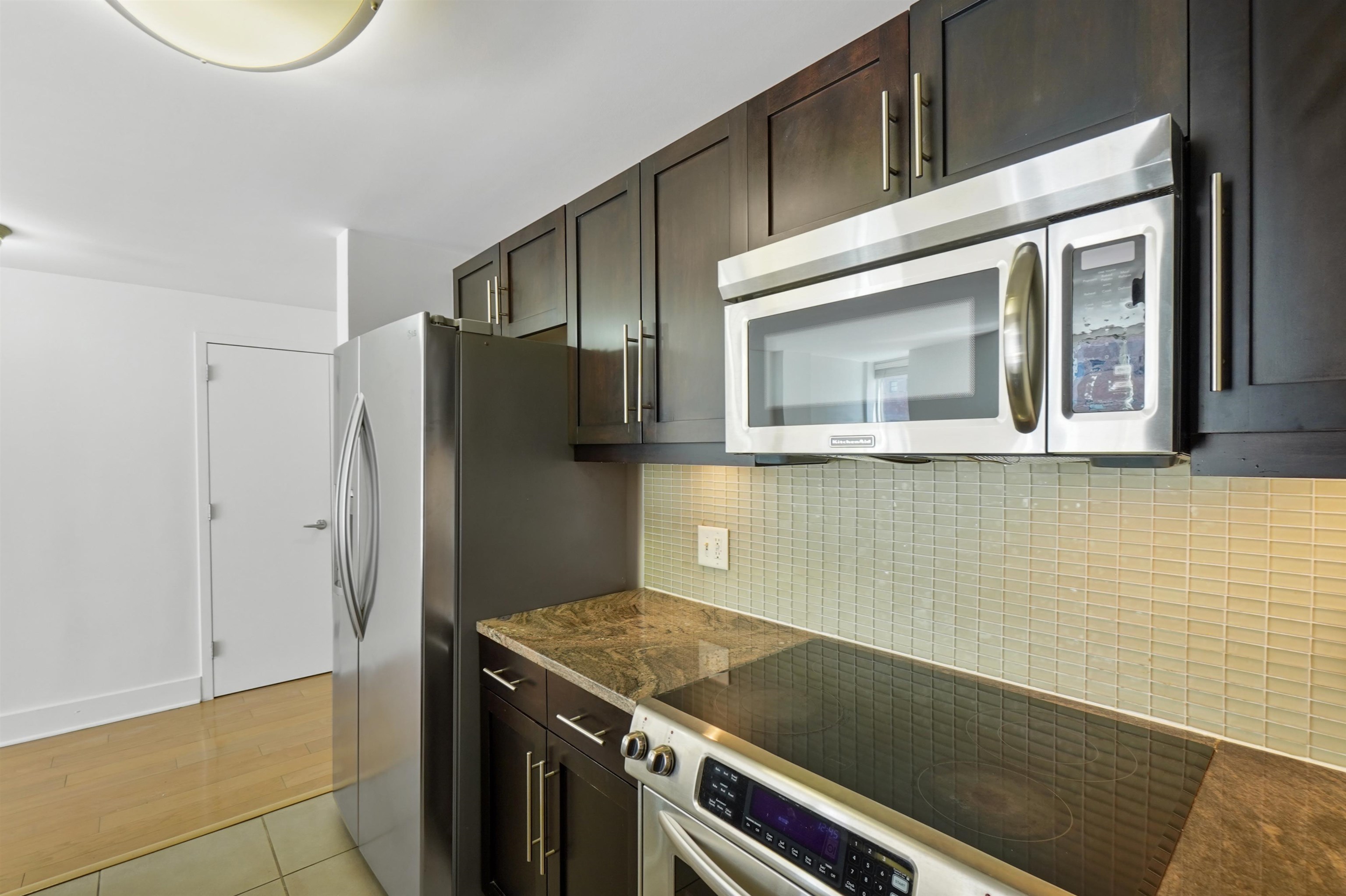 88 MORGAN ST Unit: 801