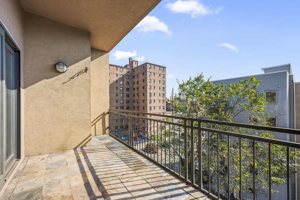 650 2ND ST Unit: 5A