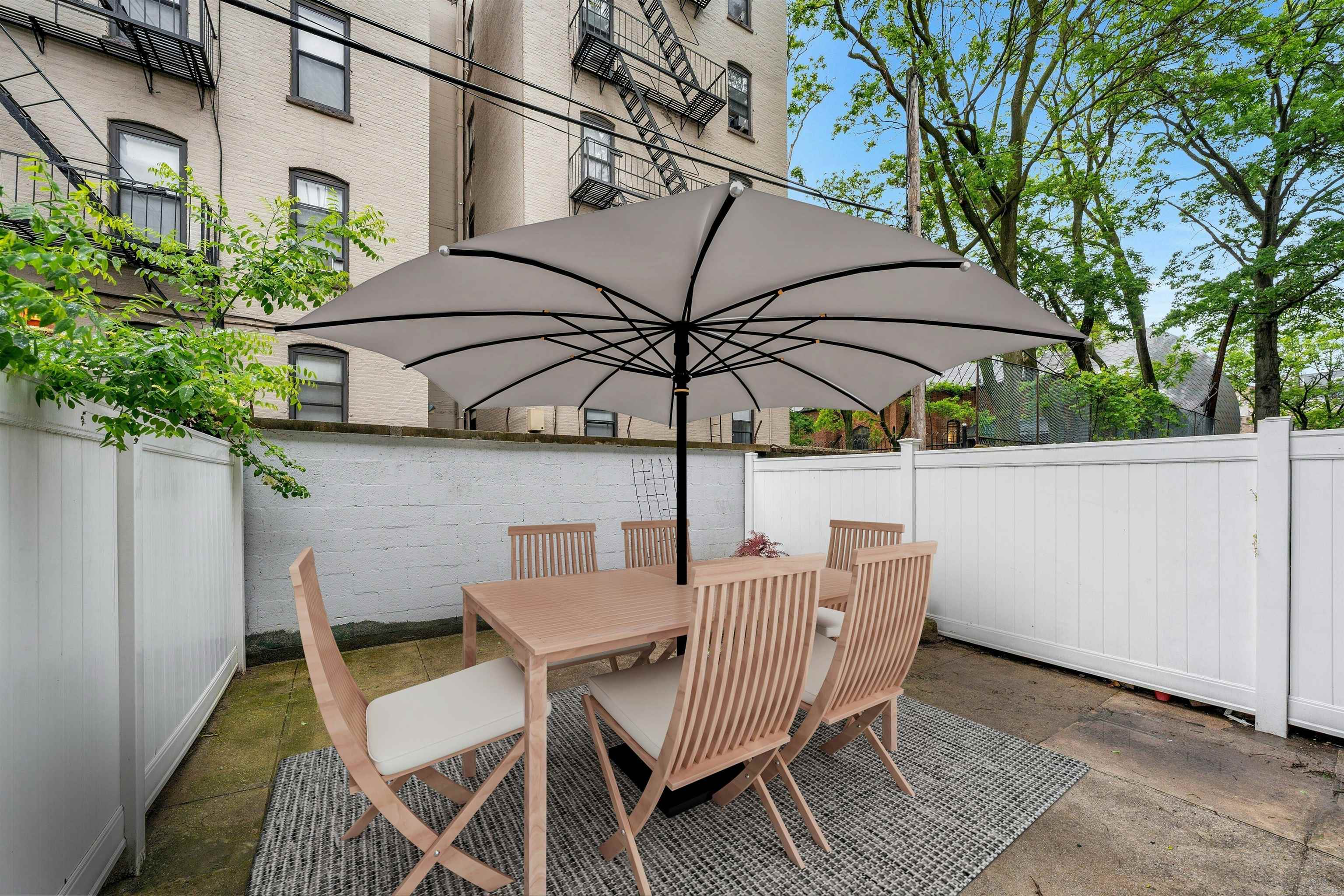 1228 PARK AVE Unit: B