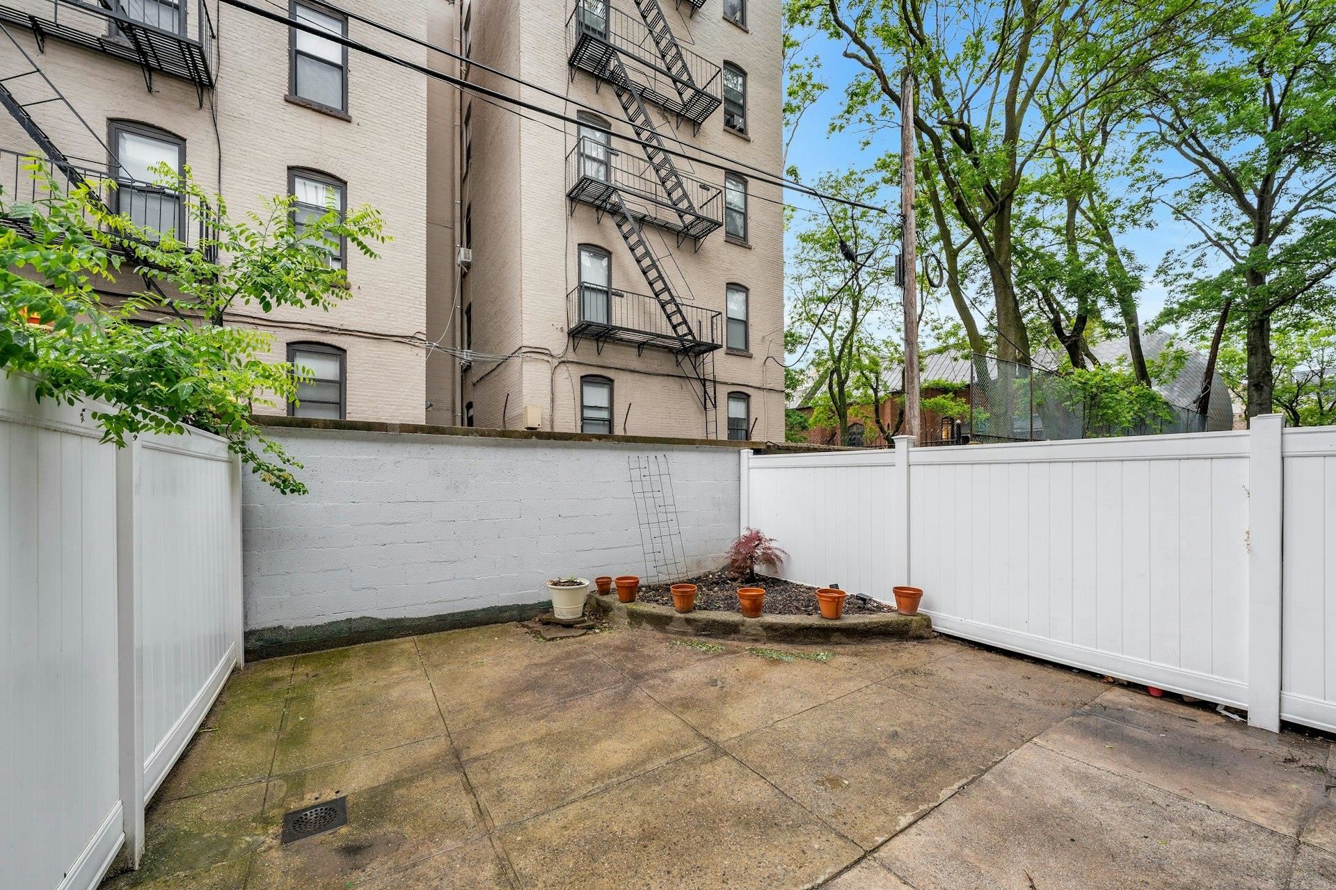 1228 PARK AVE Unit: B