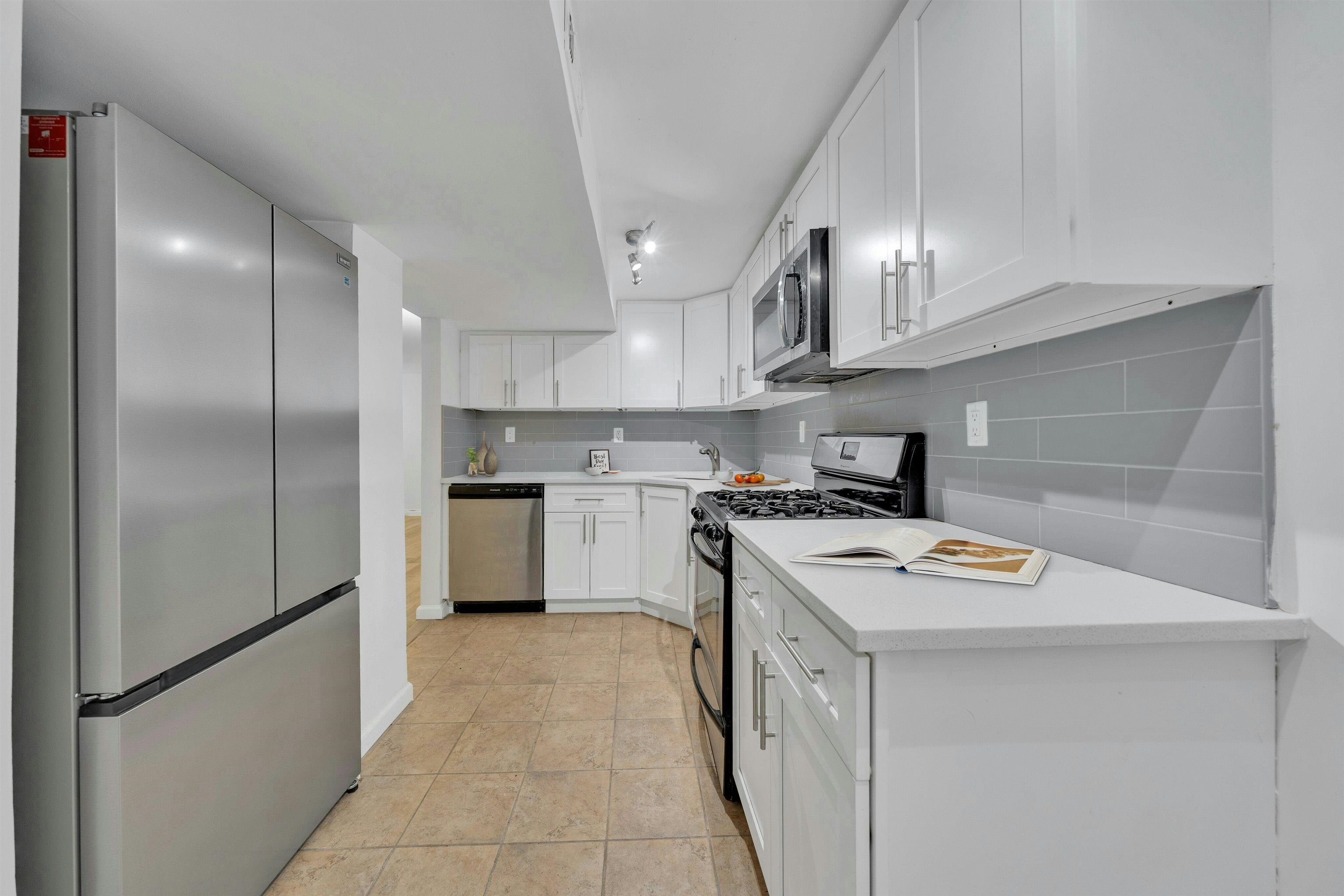 1228 PARK AVE Unit: B