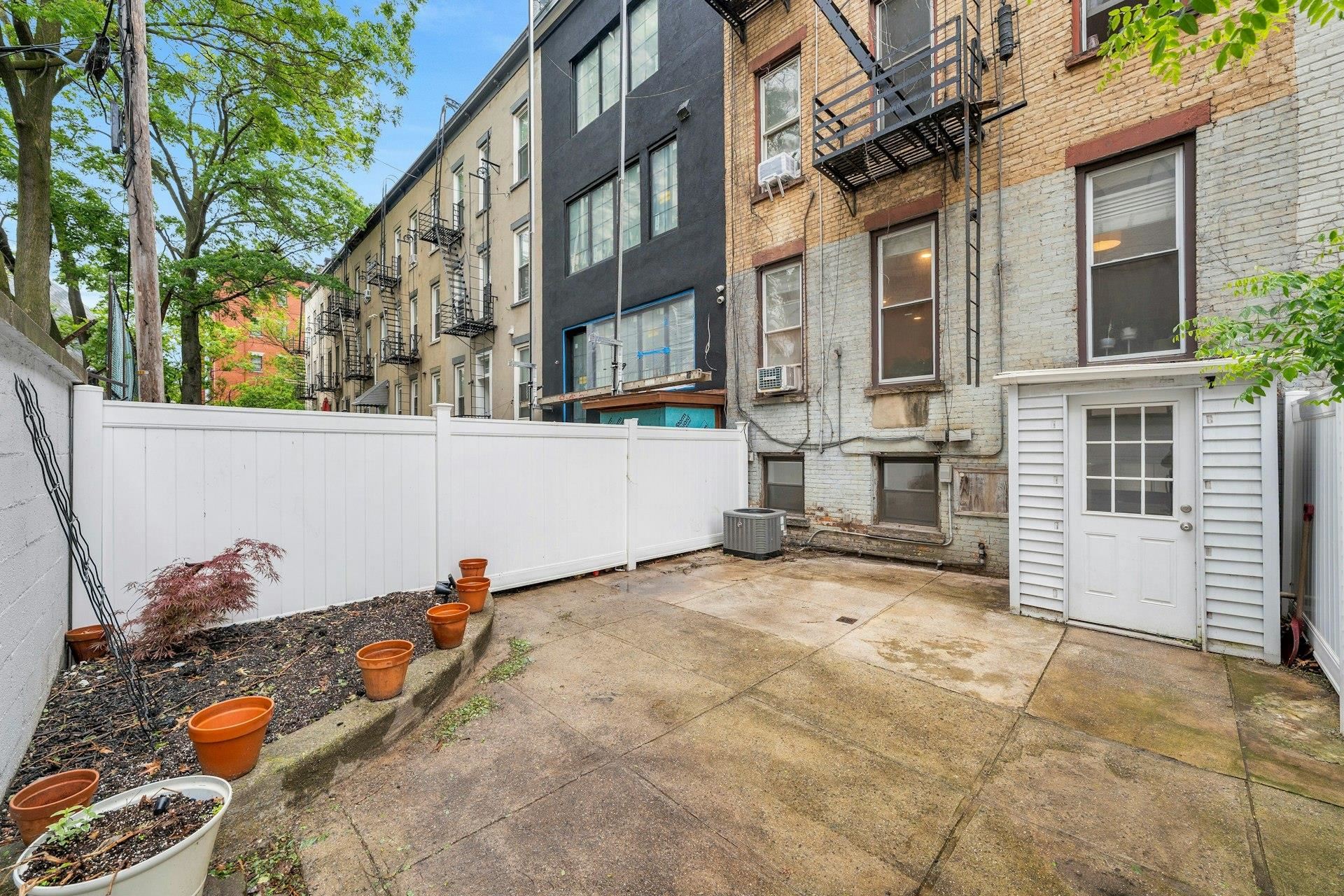 1228 PARK AVE Unit: B