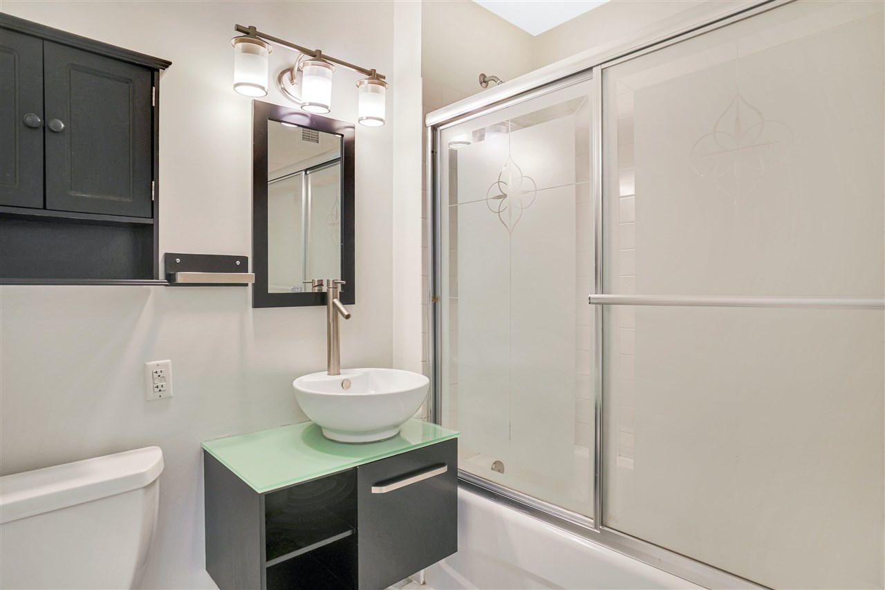 20 2ND ST Unit: 207