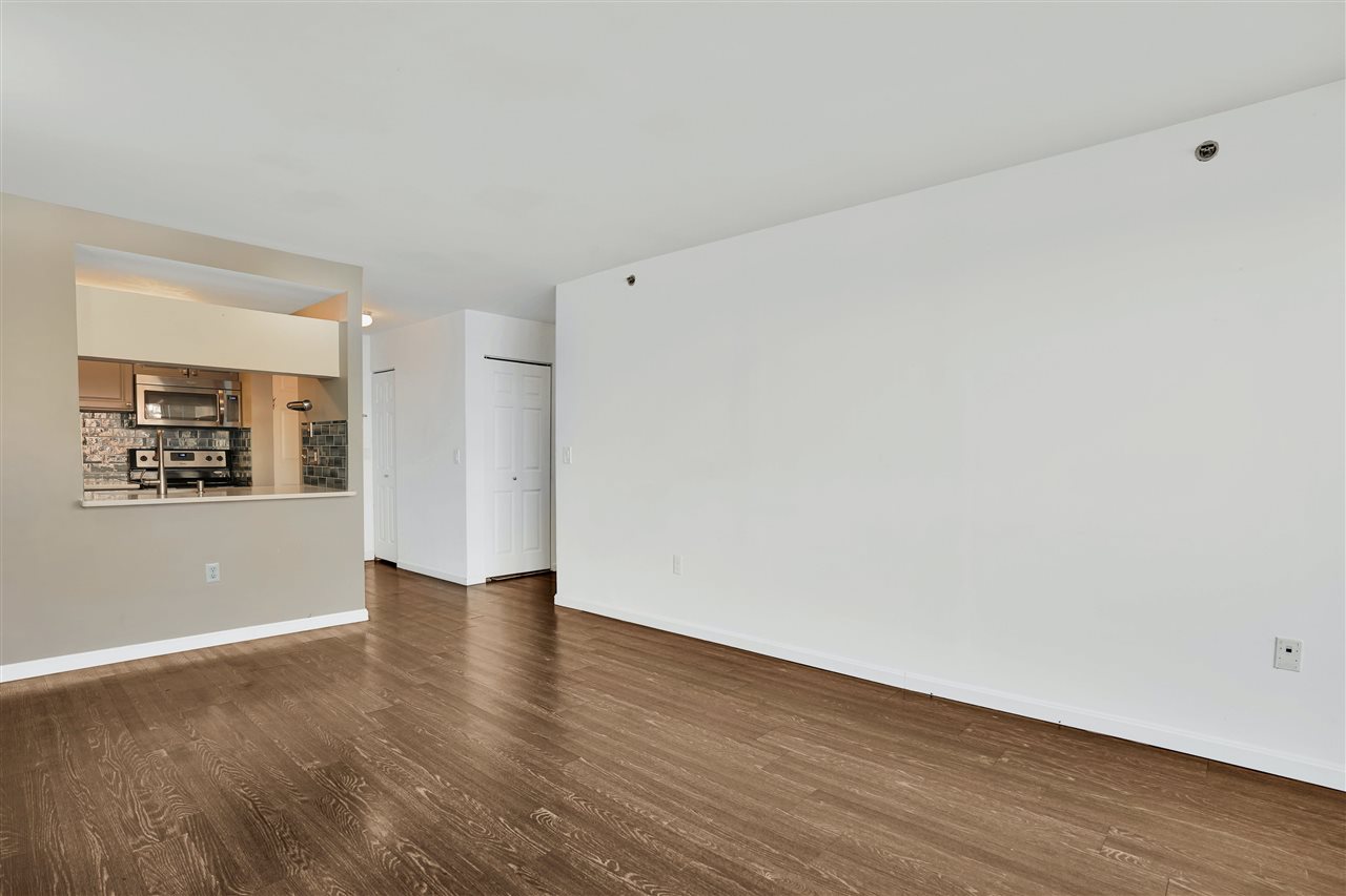 20 2ND ST Unit: 207