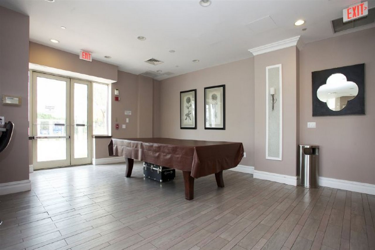 20 2ND ST Unit: 207