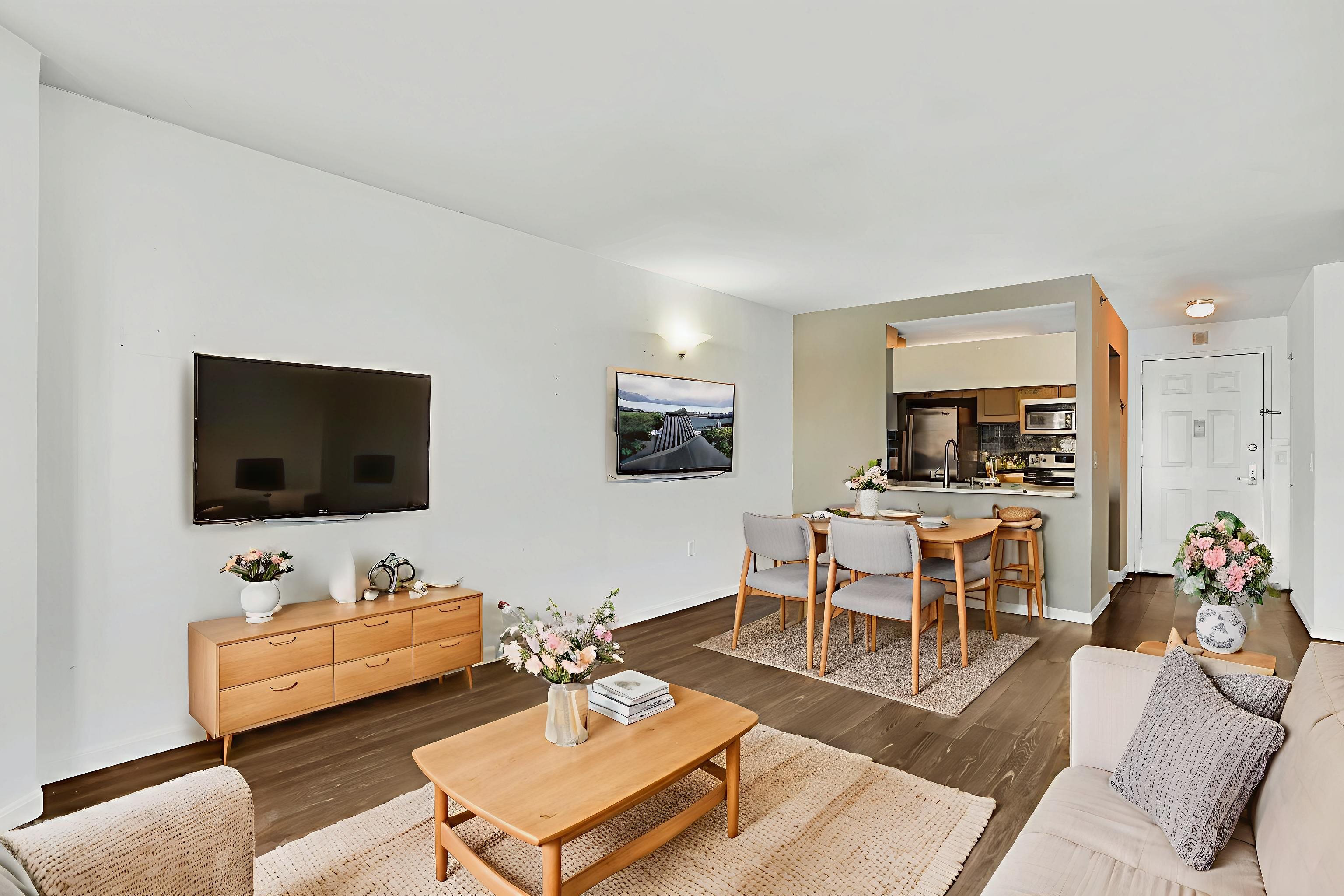 20 2ND ST Unit: 207