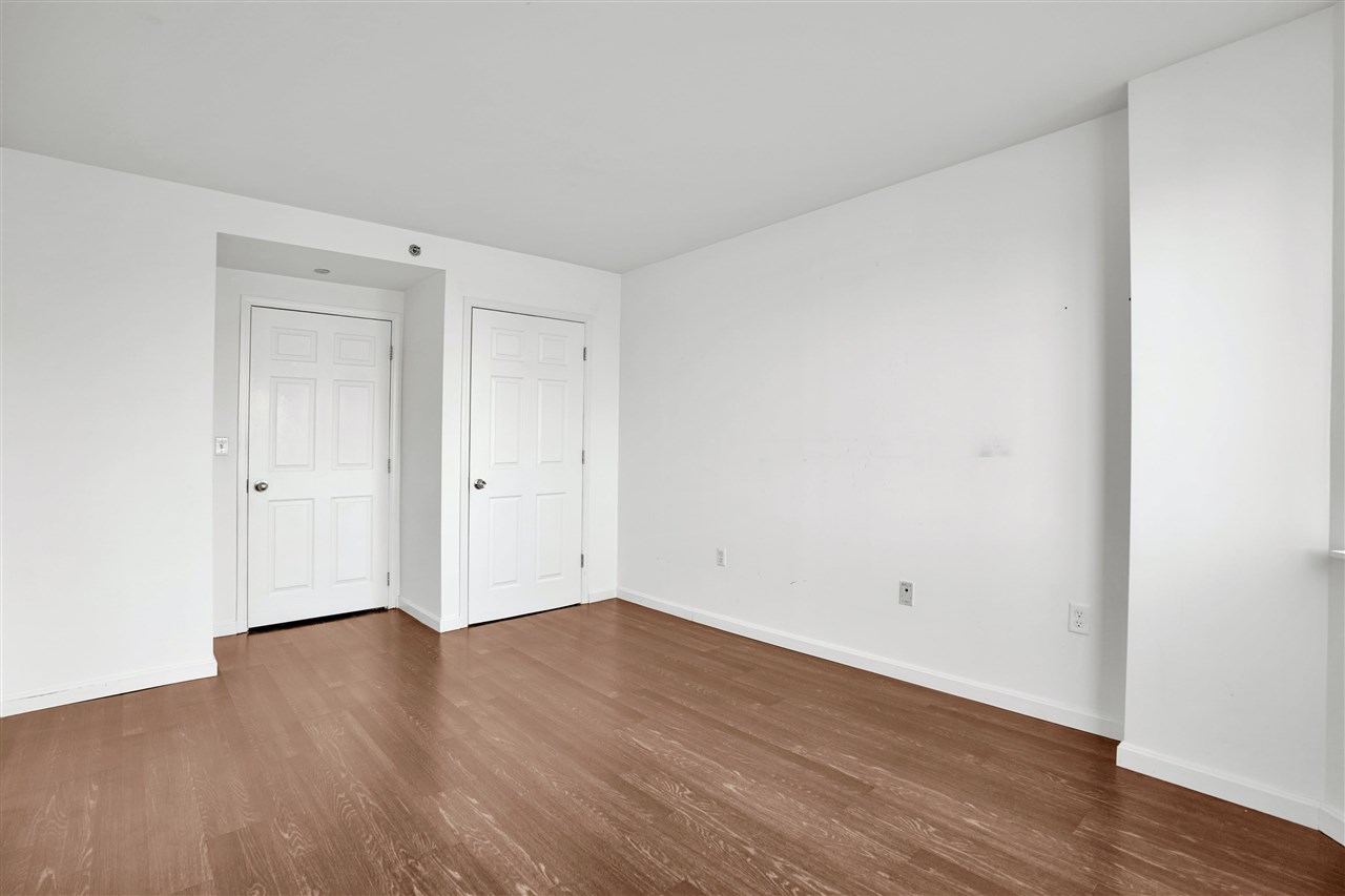 20 2ND ST Unit: 207