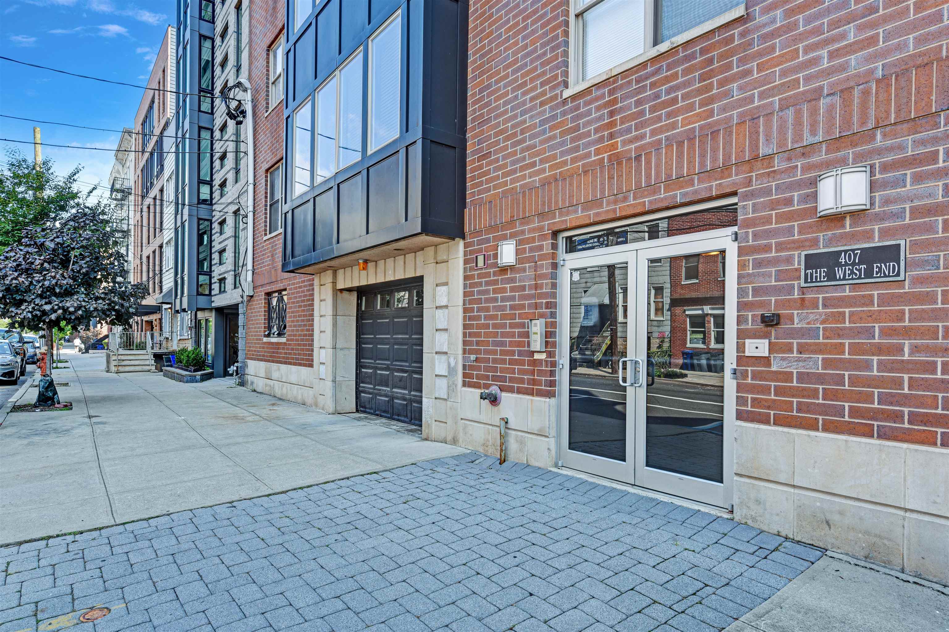407 MONROE ST Unit: 2C