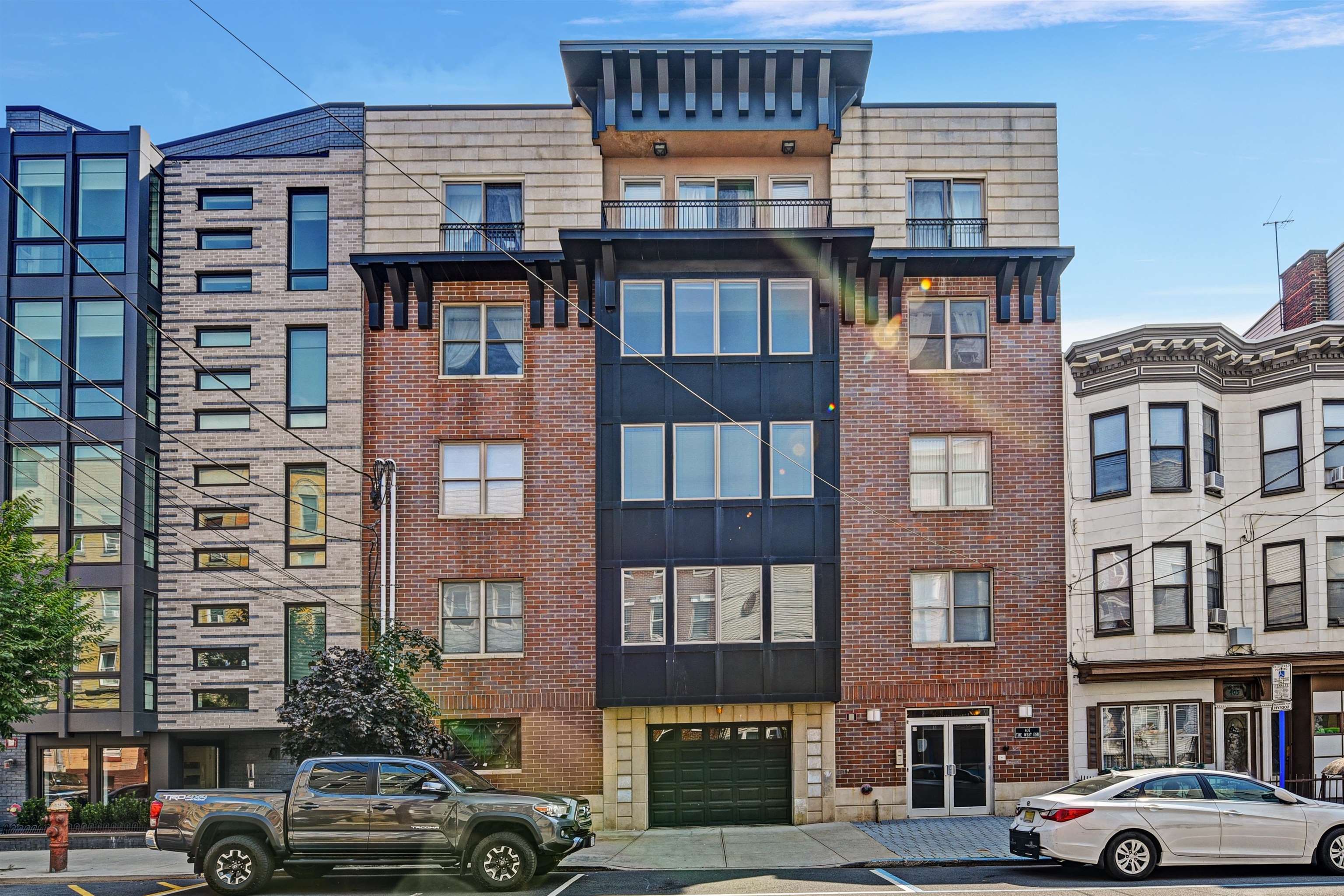 407 MONROE ST Unit: 2C