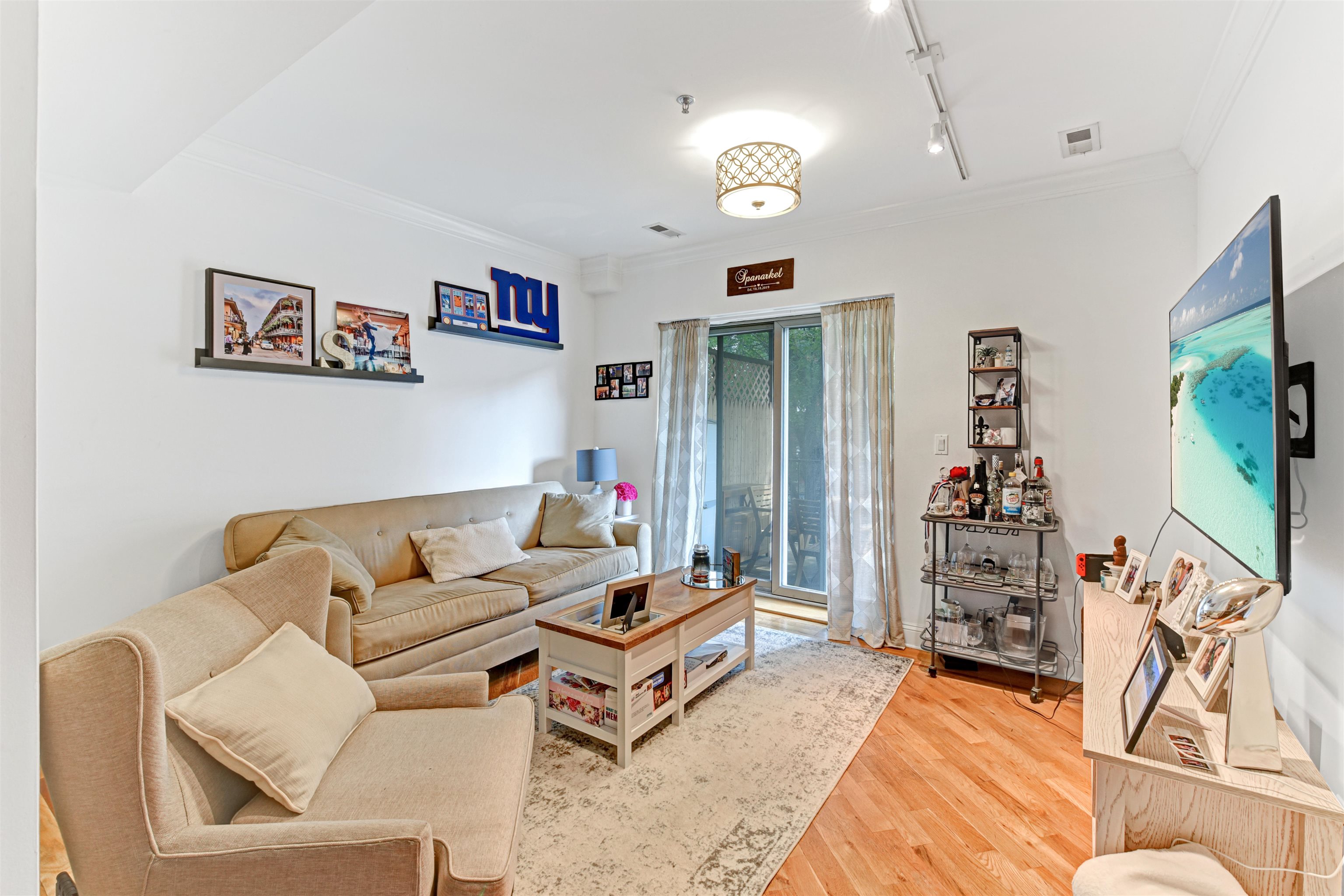 407 MONROE ST Unit: 2C