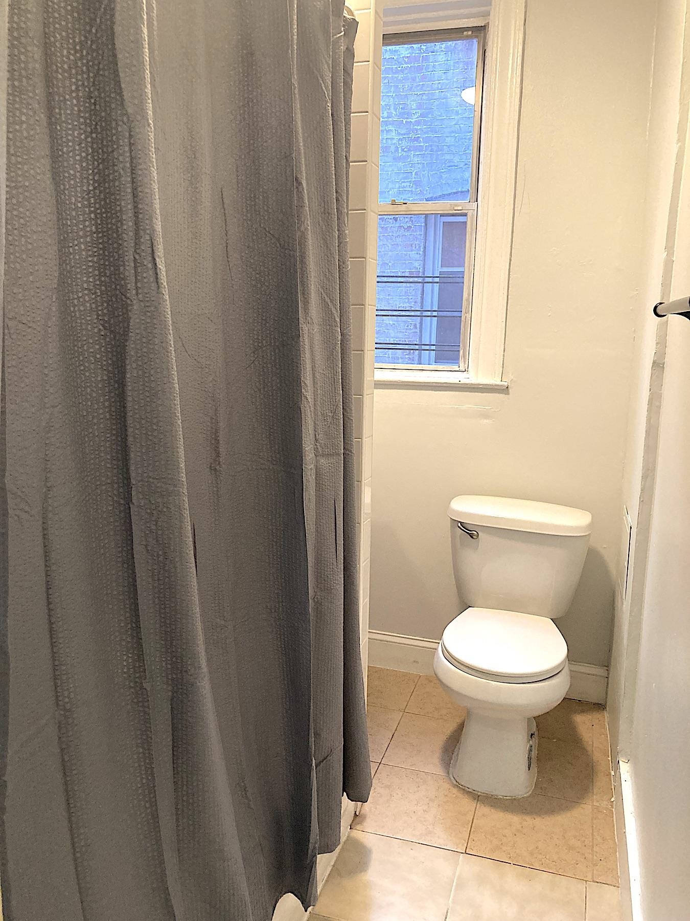 5600 HUDSON AVE Unit: 7