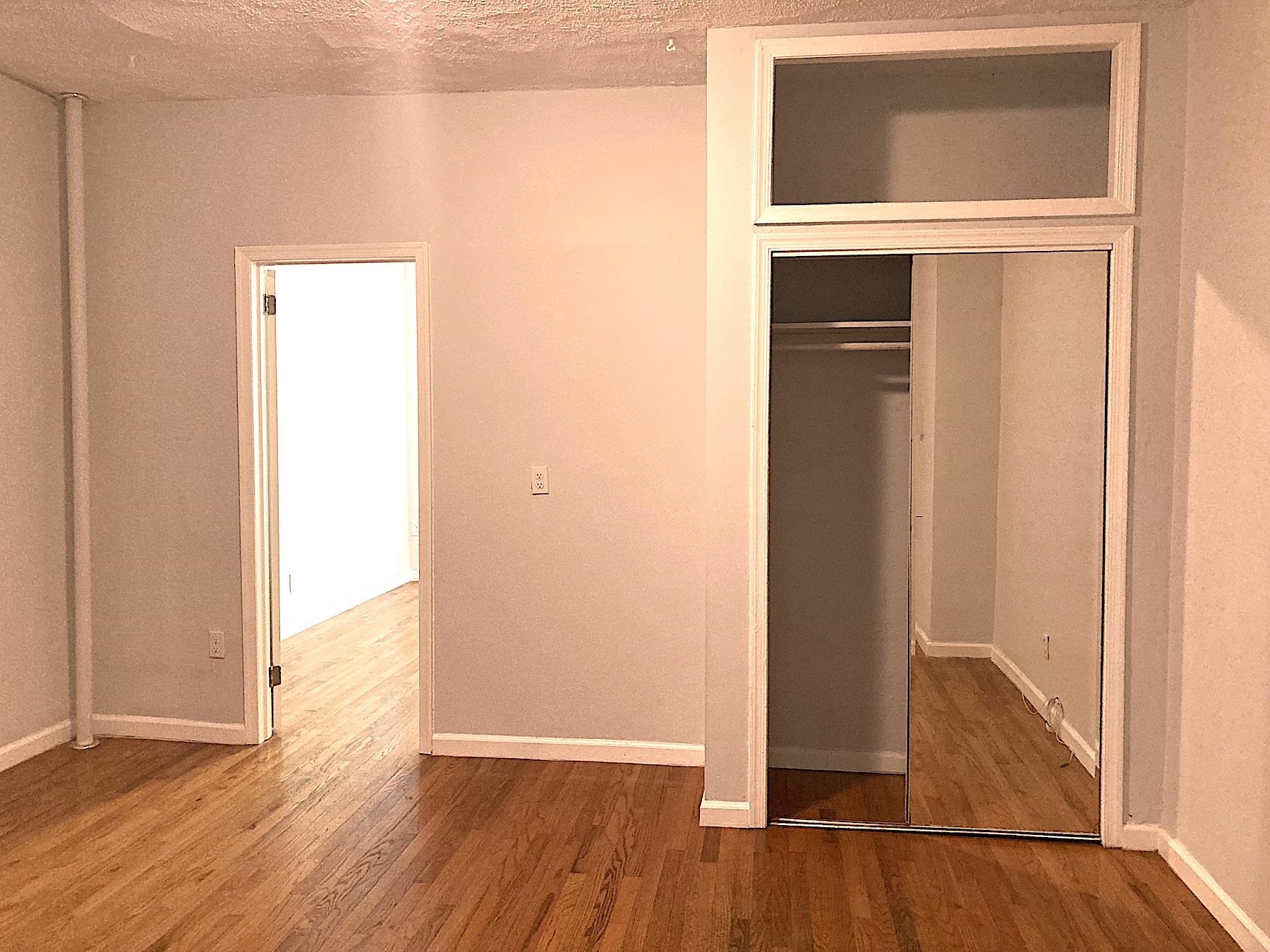 5600 HUDSON AVE Unit: 7