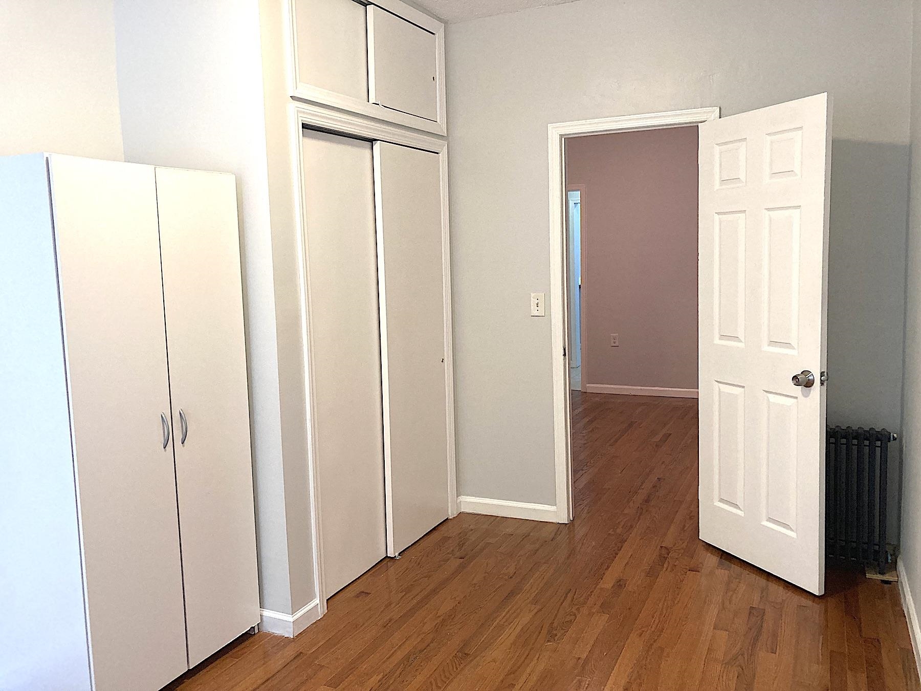 5600 HUDSON AVE Unit: 7