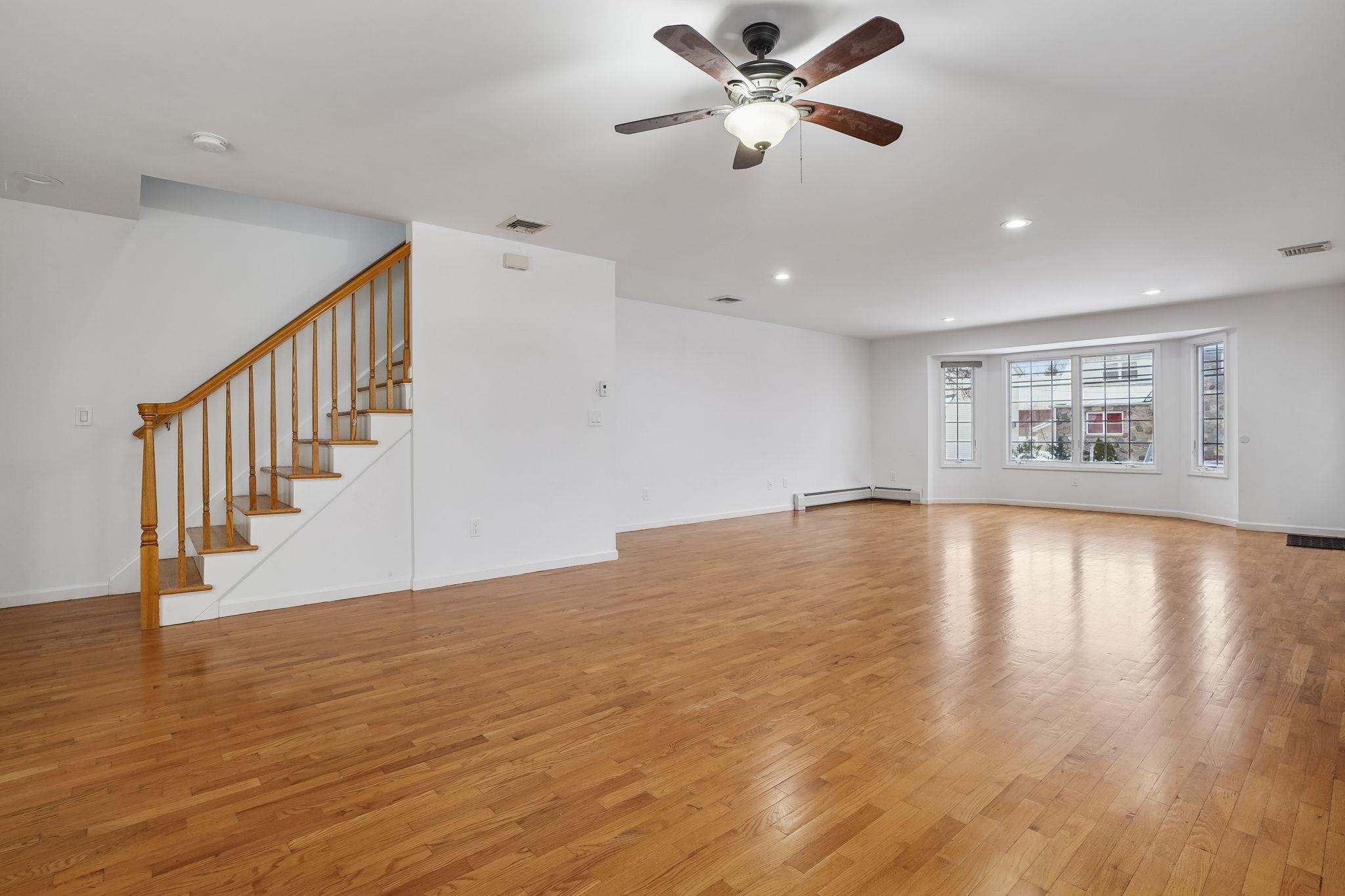 386A PARK AVE Unit: #A