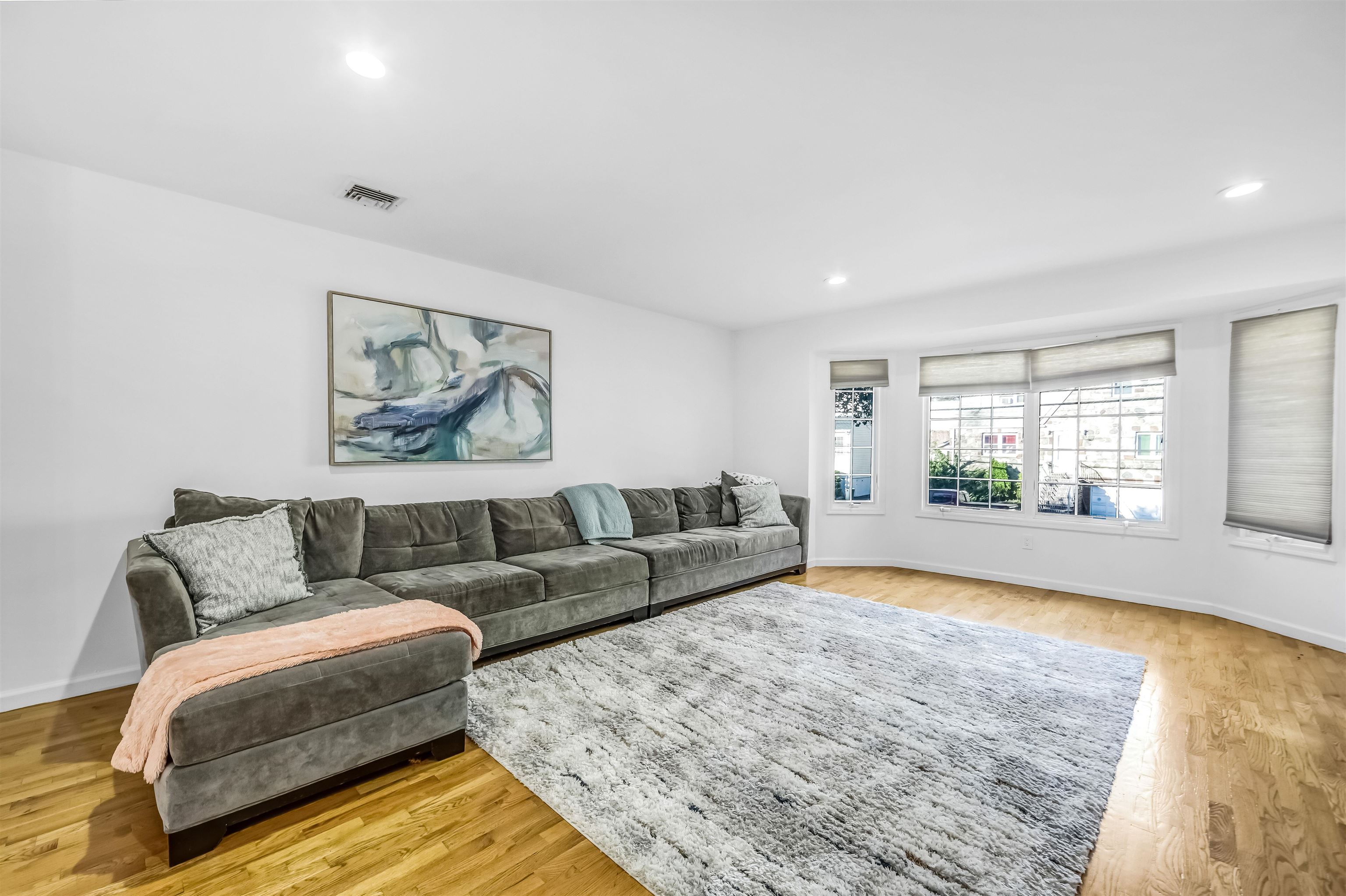 386A PARK AVE Unit: #A