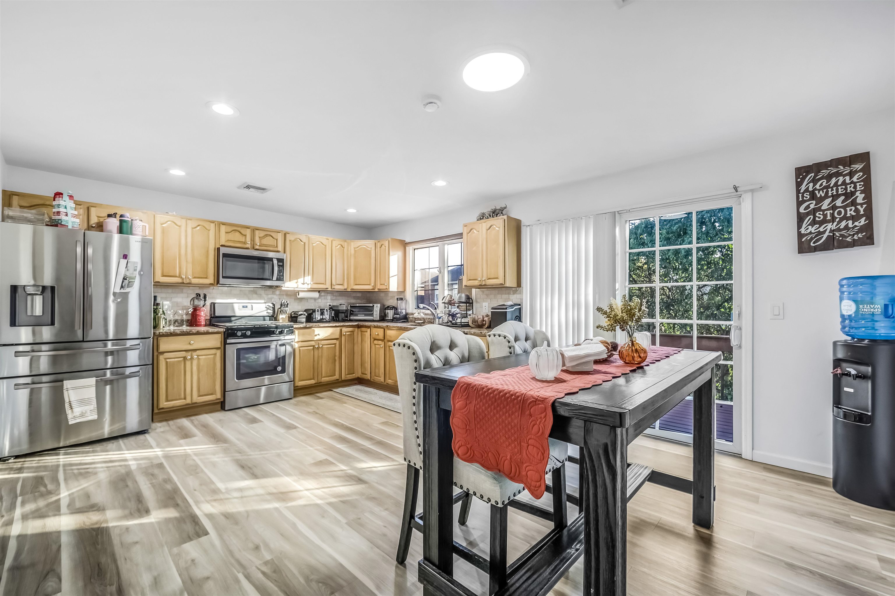 386A PARK AVE Unit: #A