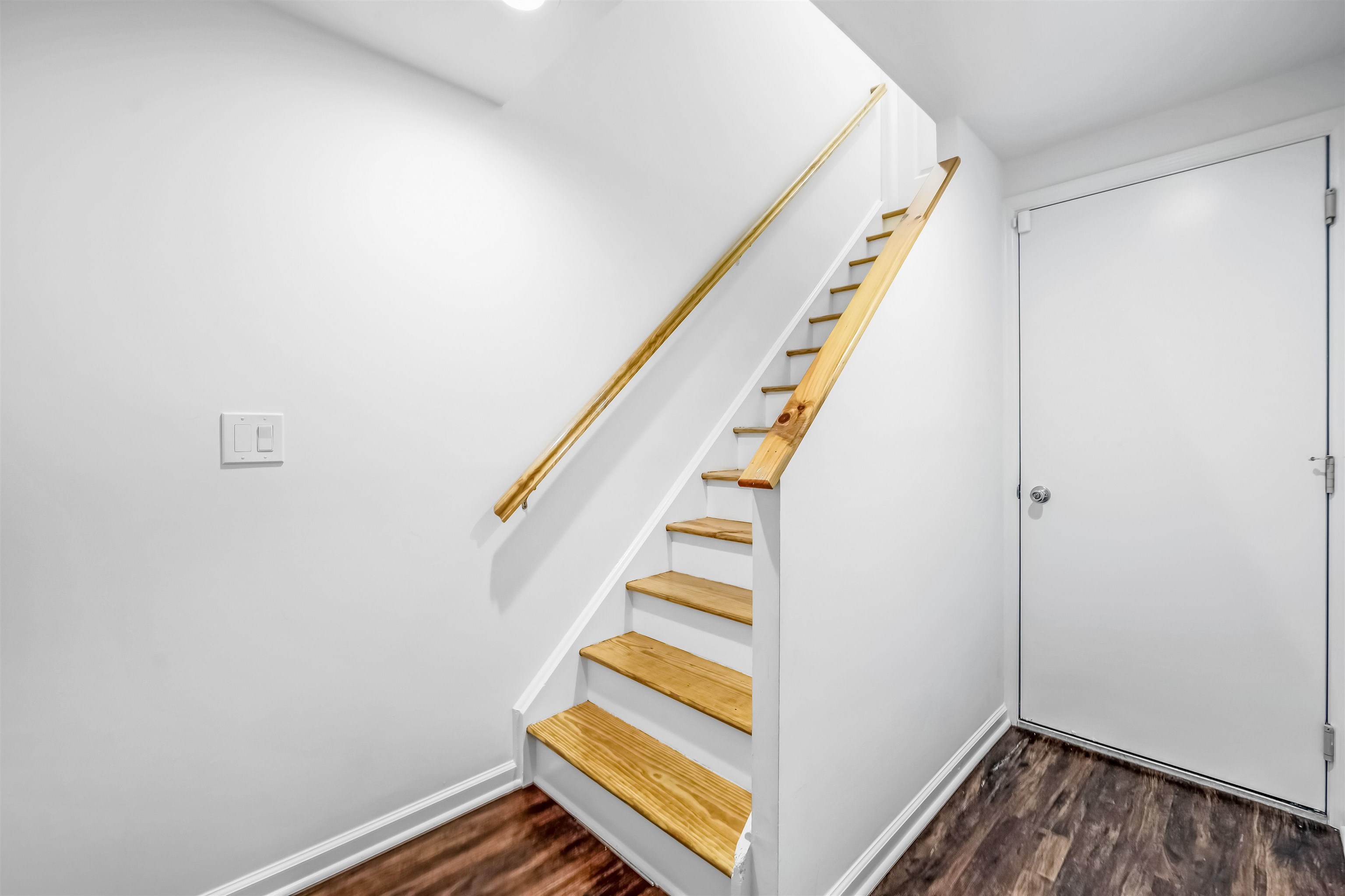 386A PARK AVE Unit: #A