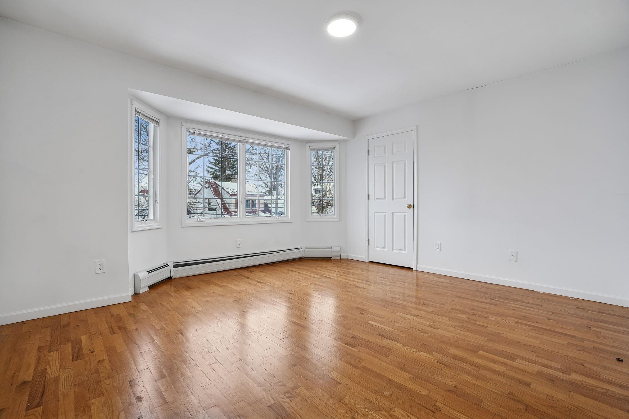 386A PARK AVE Unit: #A