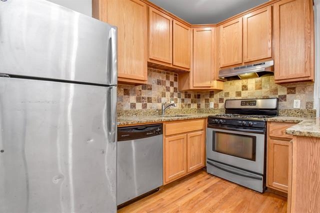608 BRAMHALL AVE Unit: 1D/104