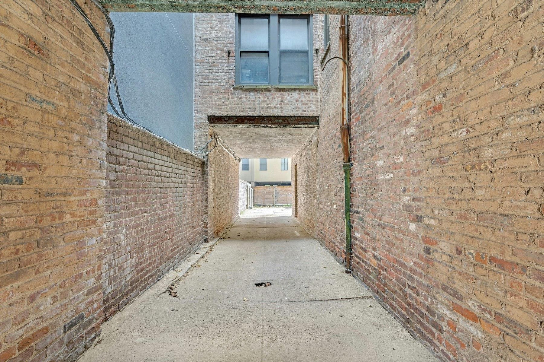 79 MADISON ST Unit: 4A