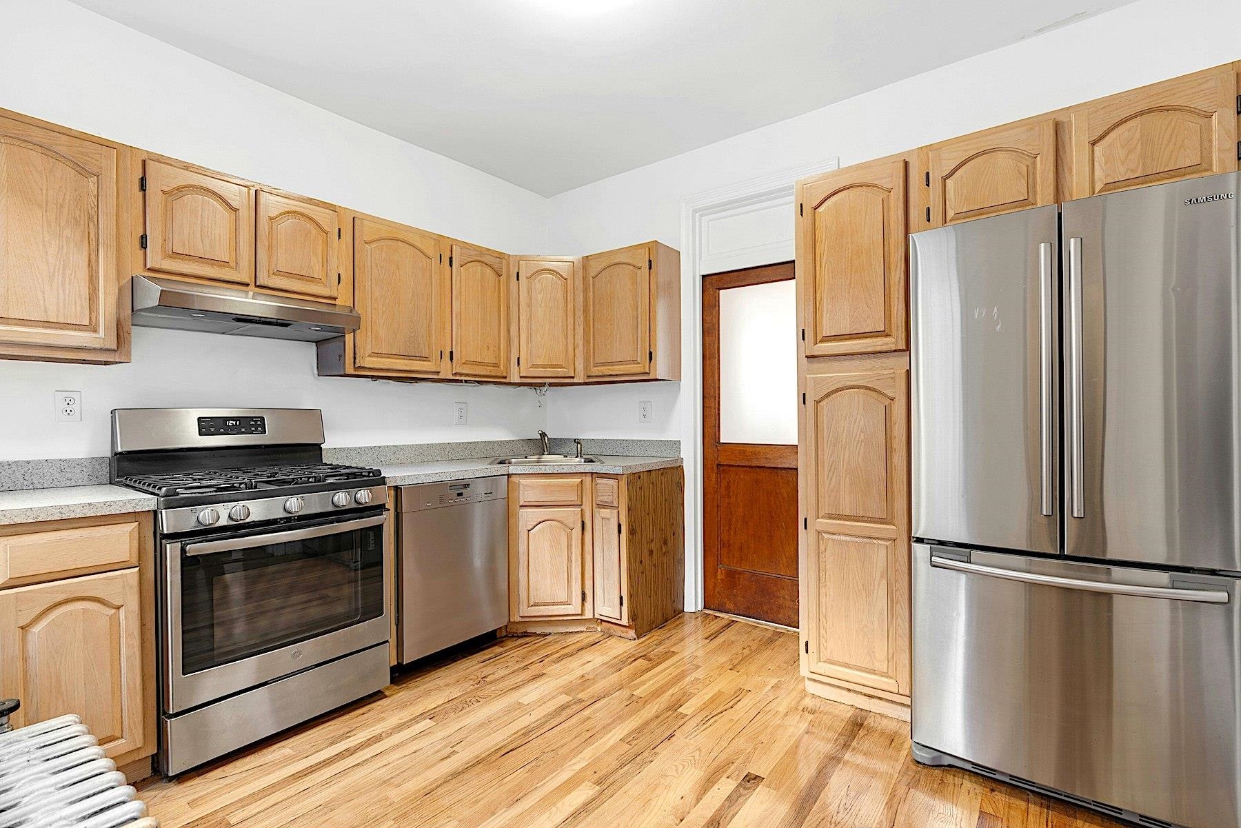 79 MADISON ST Unit: 4A