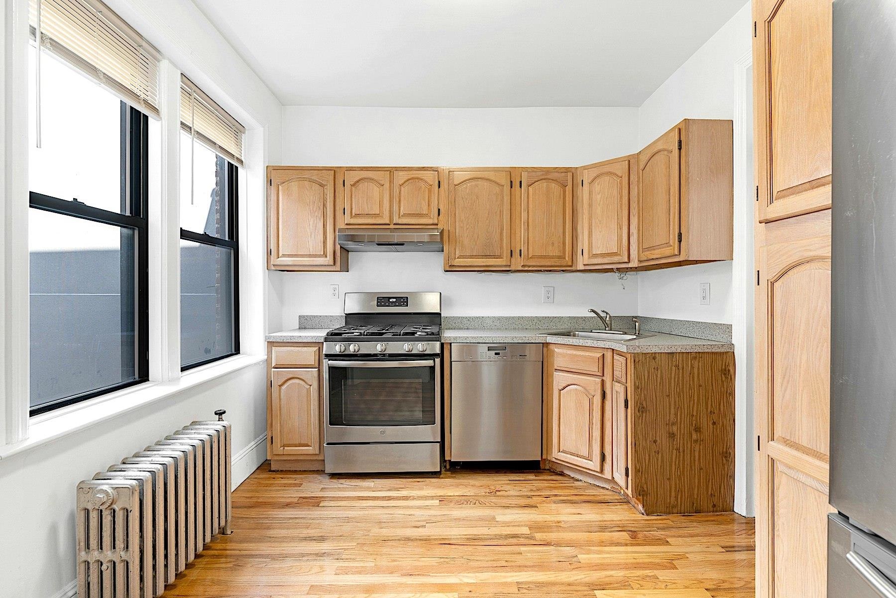 79 MADISON ST Unit: 4A