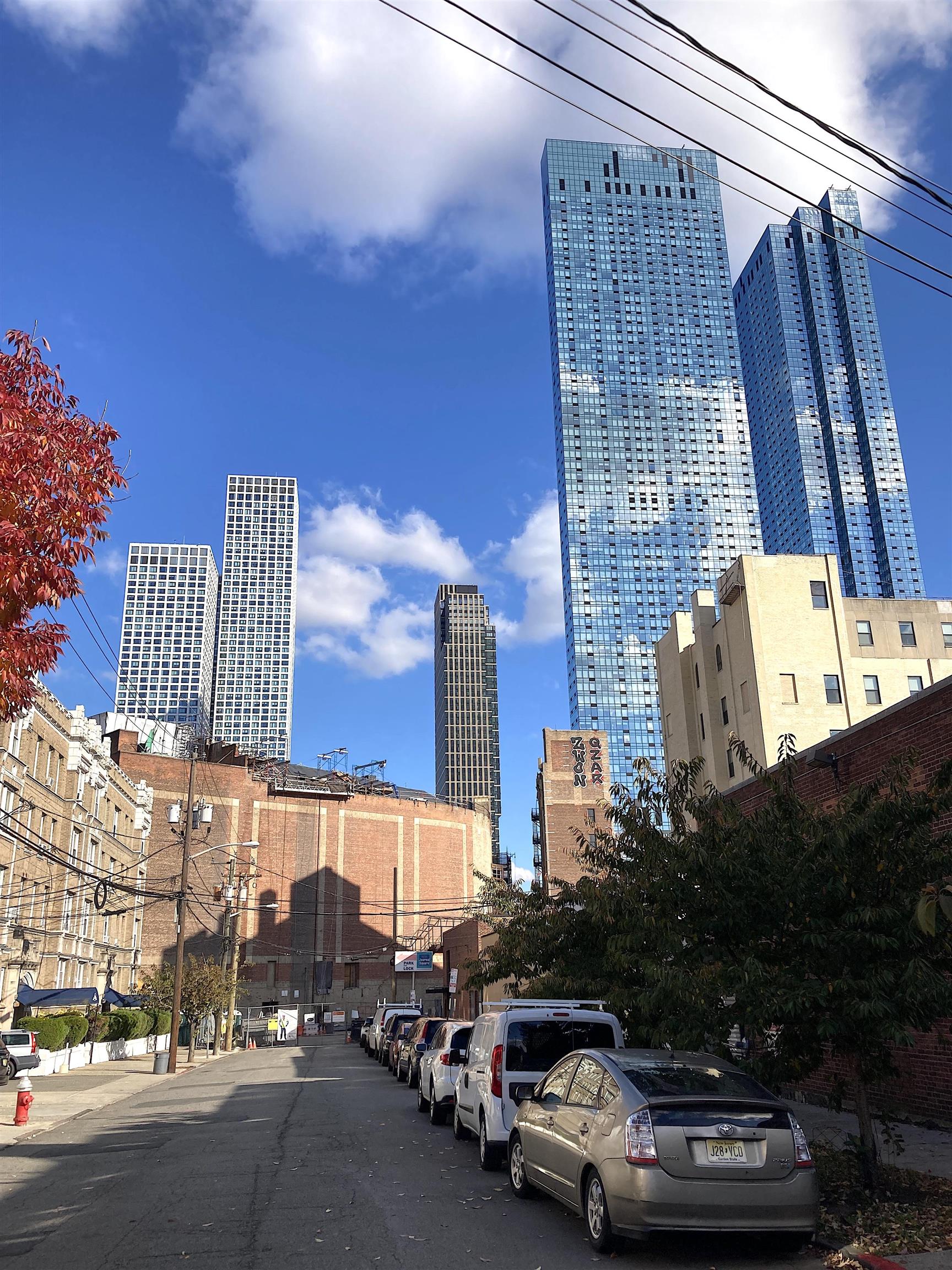 284 MAGNOLIA AVE Unit: 1