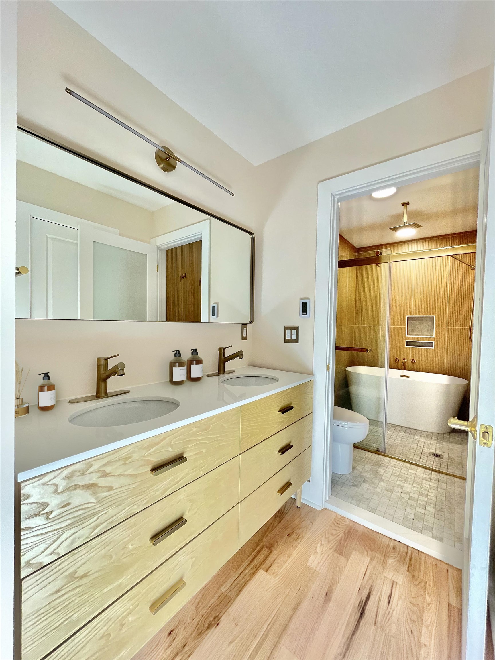 247 HARRISON AVE Unit: # 2