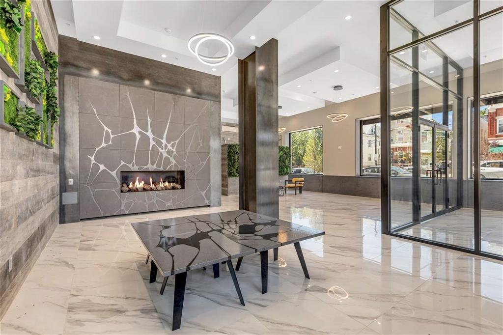 662 AVENUE C Unit: 307