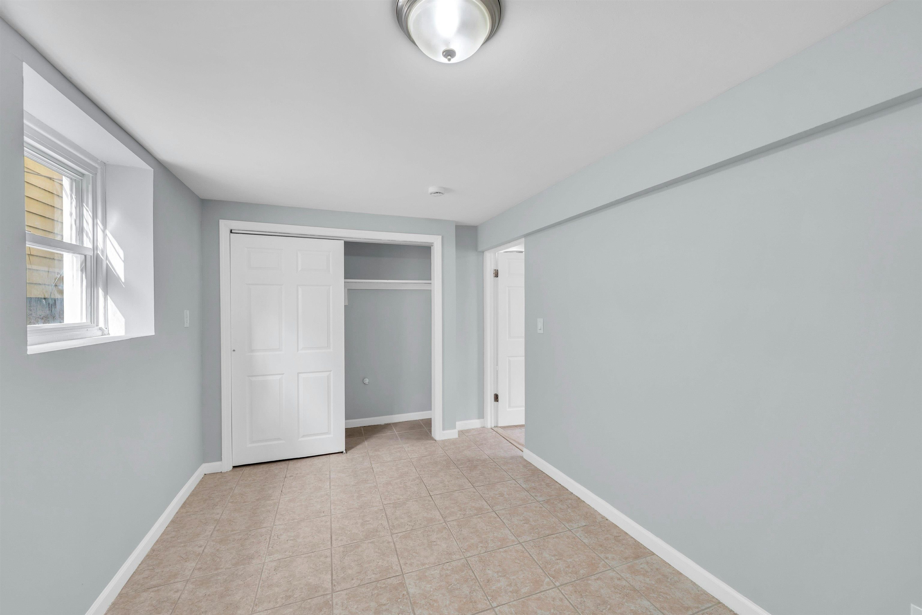 217 50TH ST Unit: GF