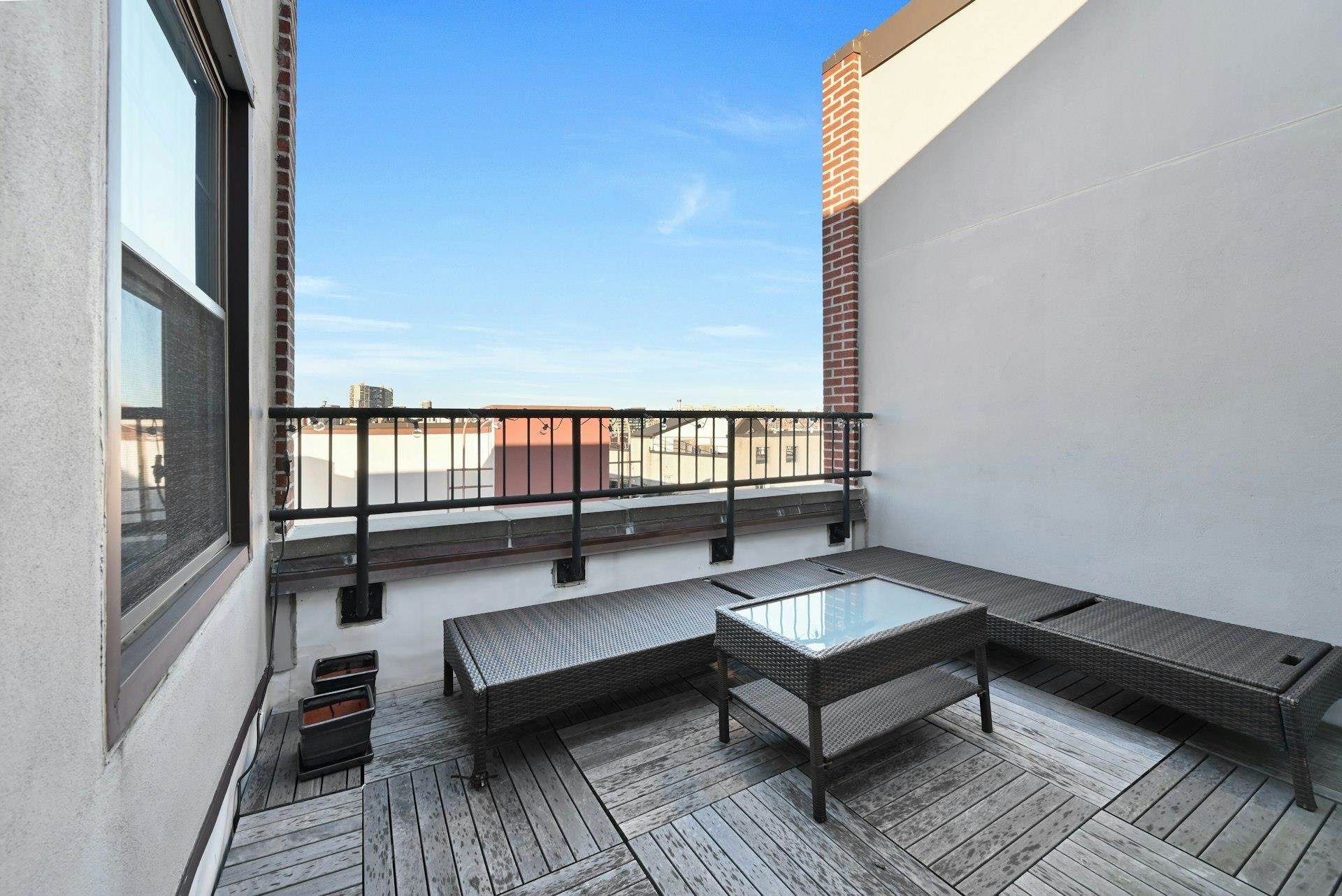1015 GRAND ST Unit: 5D