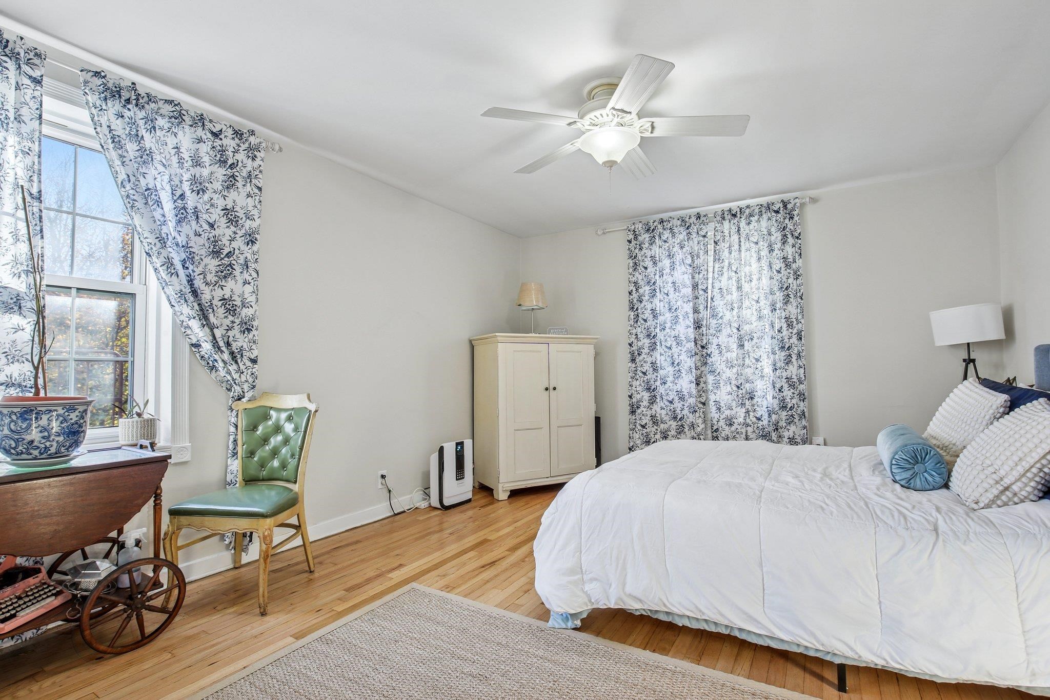 8600 BLVD EAST Unit: 5F