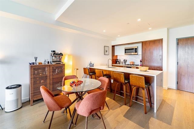 75 PARK LANE SOUTH Unit: A-406