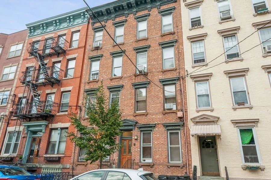 226 JEFFERSON ST Unit: 4N