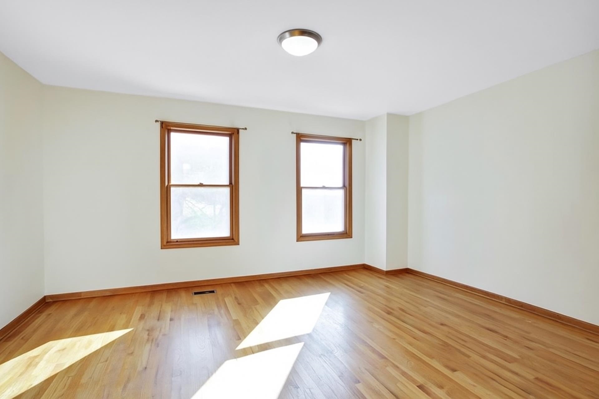 210 PAVONIA AVE
