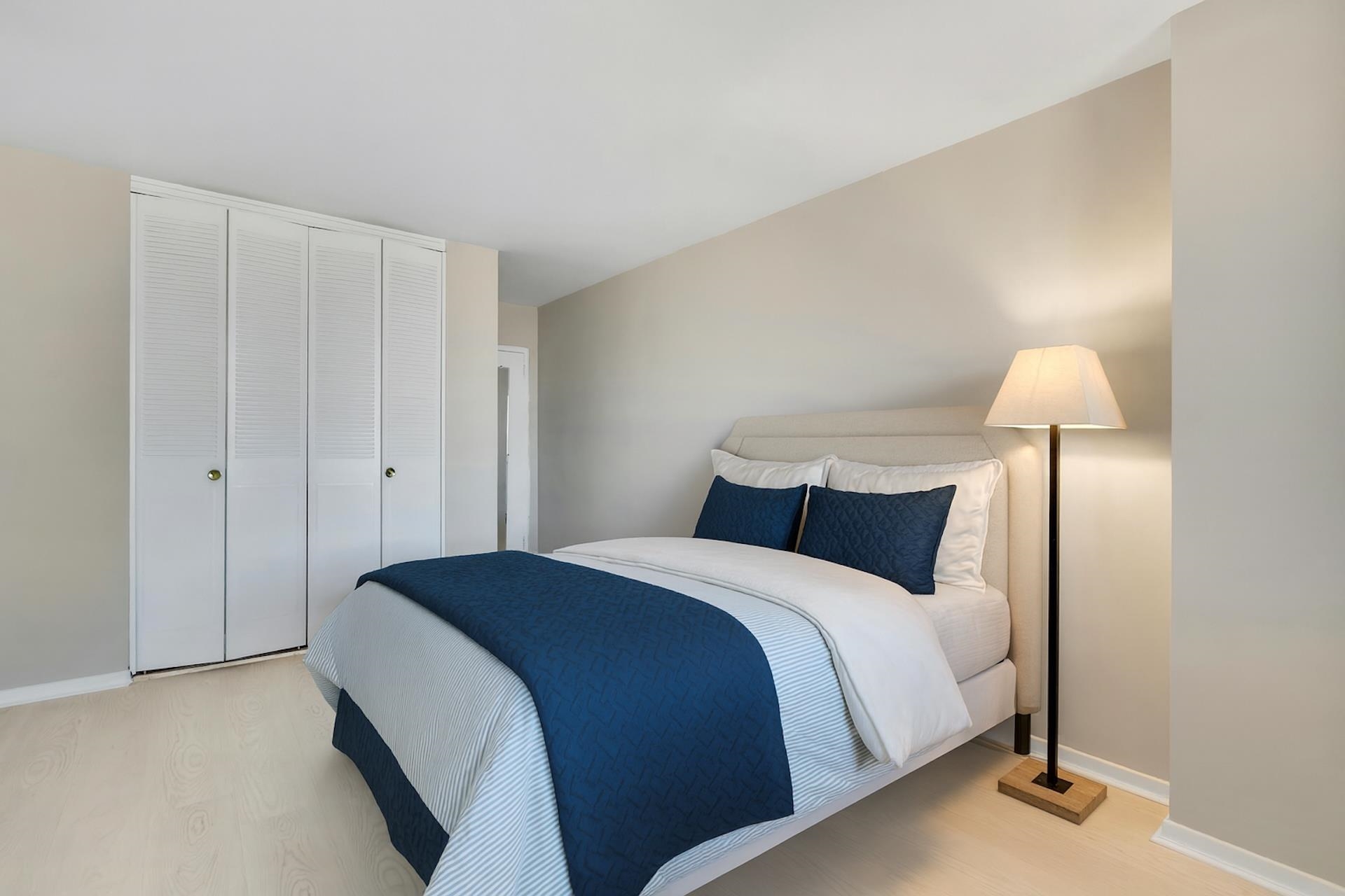 380 MOUNTAIN RD Unit: 701