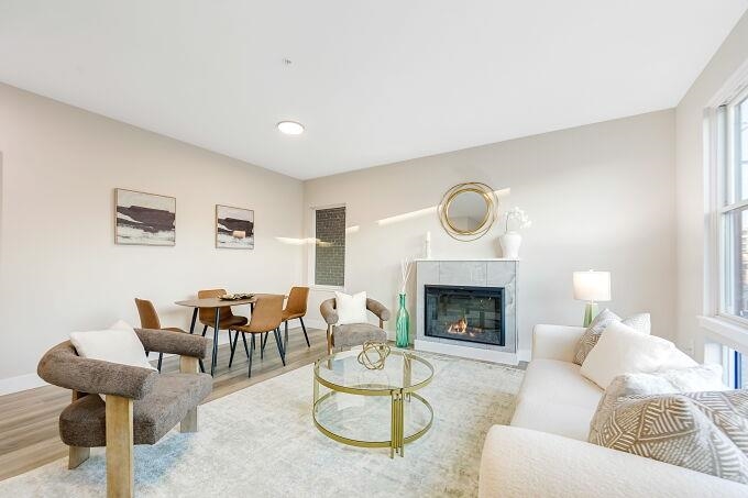 304 61ST ST Unit: 1A