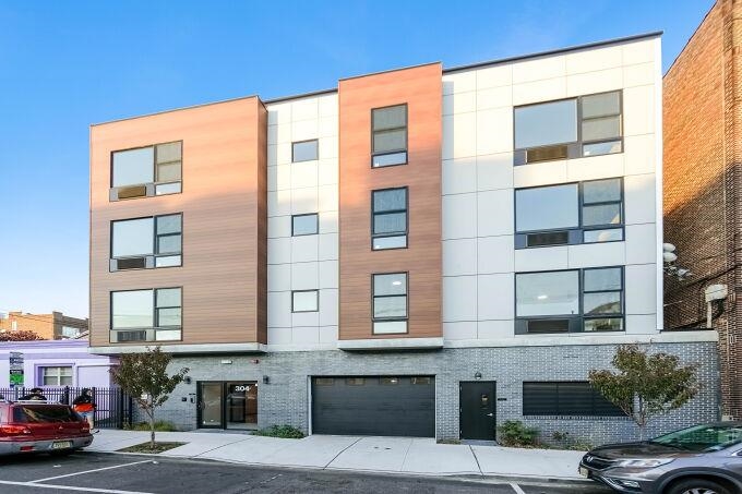 304 61ST ST Unit: 1C